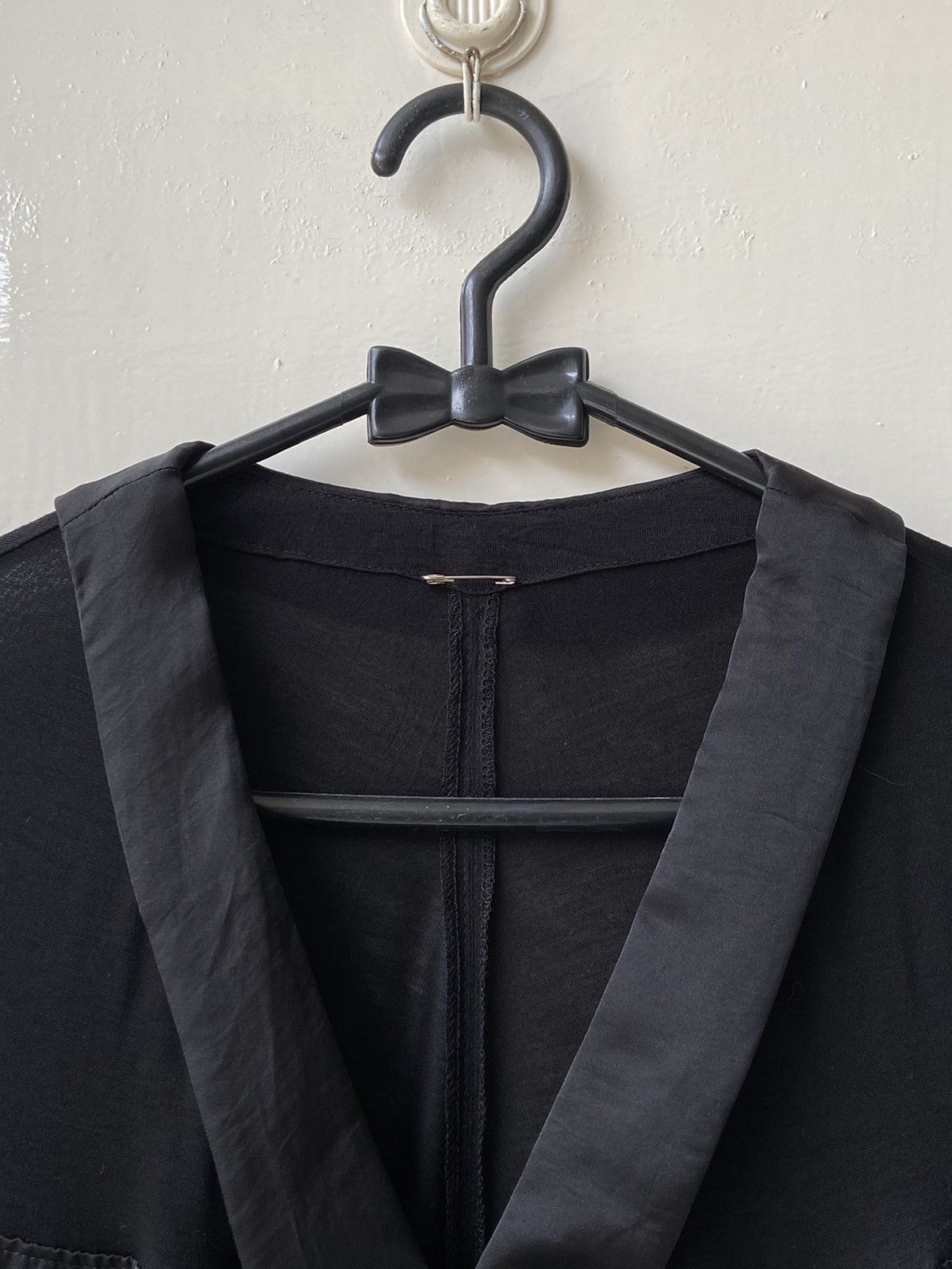 Designer × Hiroko Koshino Homme × Japanese Brand HIROKO KOSHINO BIS Black Cardigan/Outer Size US XS / EU 42 / 0 - 12 Thumbnail