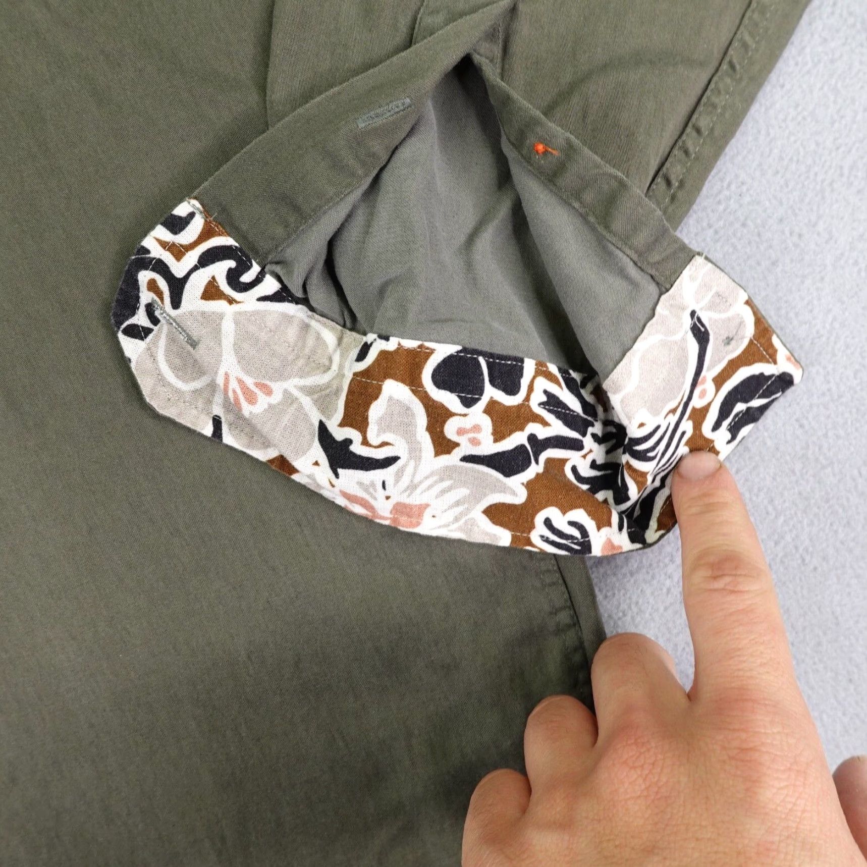 Ted Baker TED BAKER Button-Up Shirt Mens Medium Green Long Sleeve Floral Cuffs Lyocell Blend Classic Designer Size US M / EU 48-50 / 2 - 4 Thumbnail