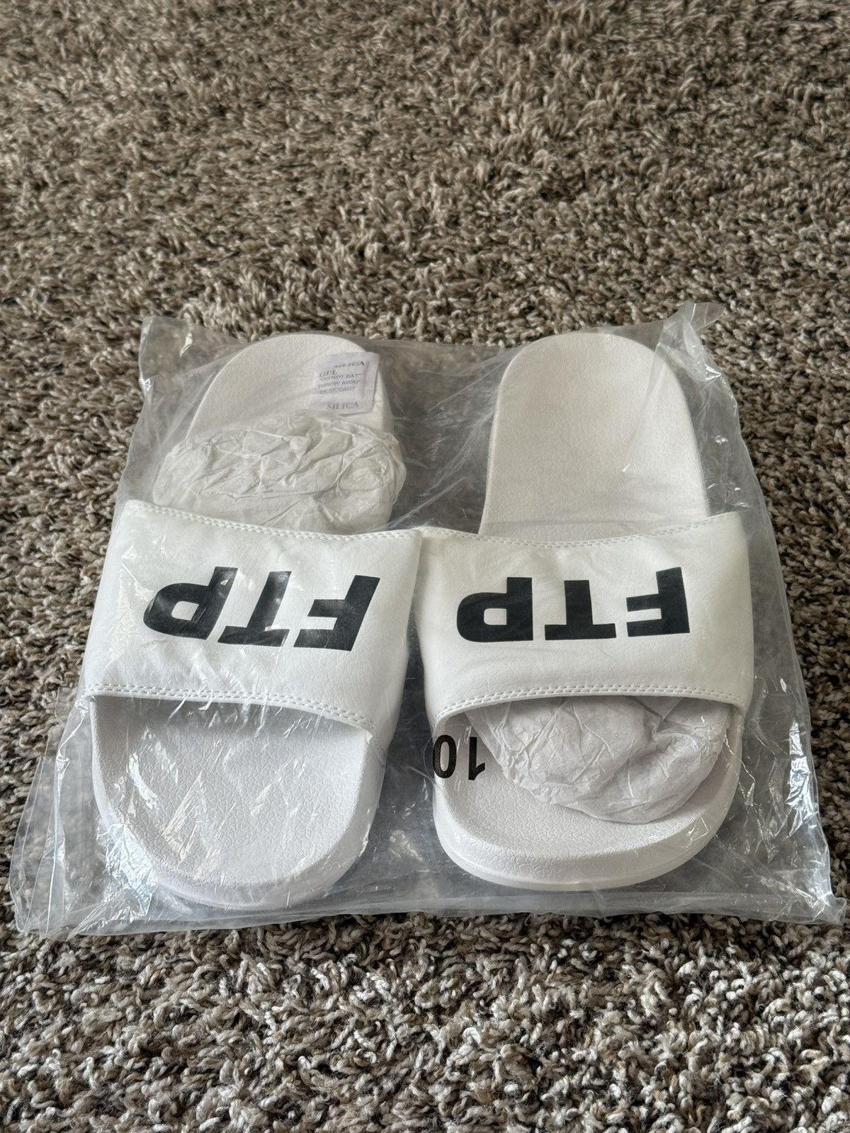 靴 28cm FUCK THE POPULATION FTP GLOW SLIDES Ftp Slides | Grailed