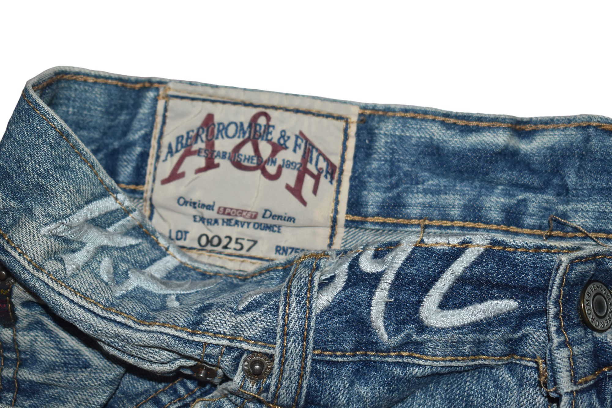 Abercrombie & Fitch Flared Abercrombie & Fitch New York Distressed Denim Size US 34 / EU 50 - 6 Thumbnail