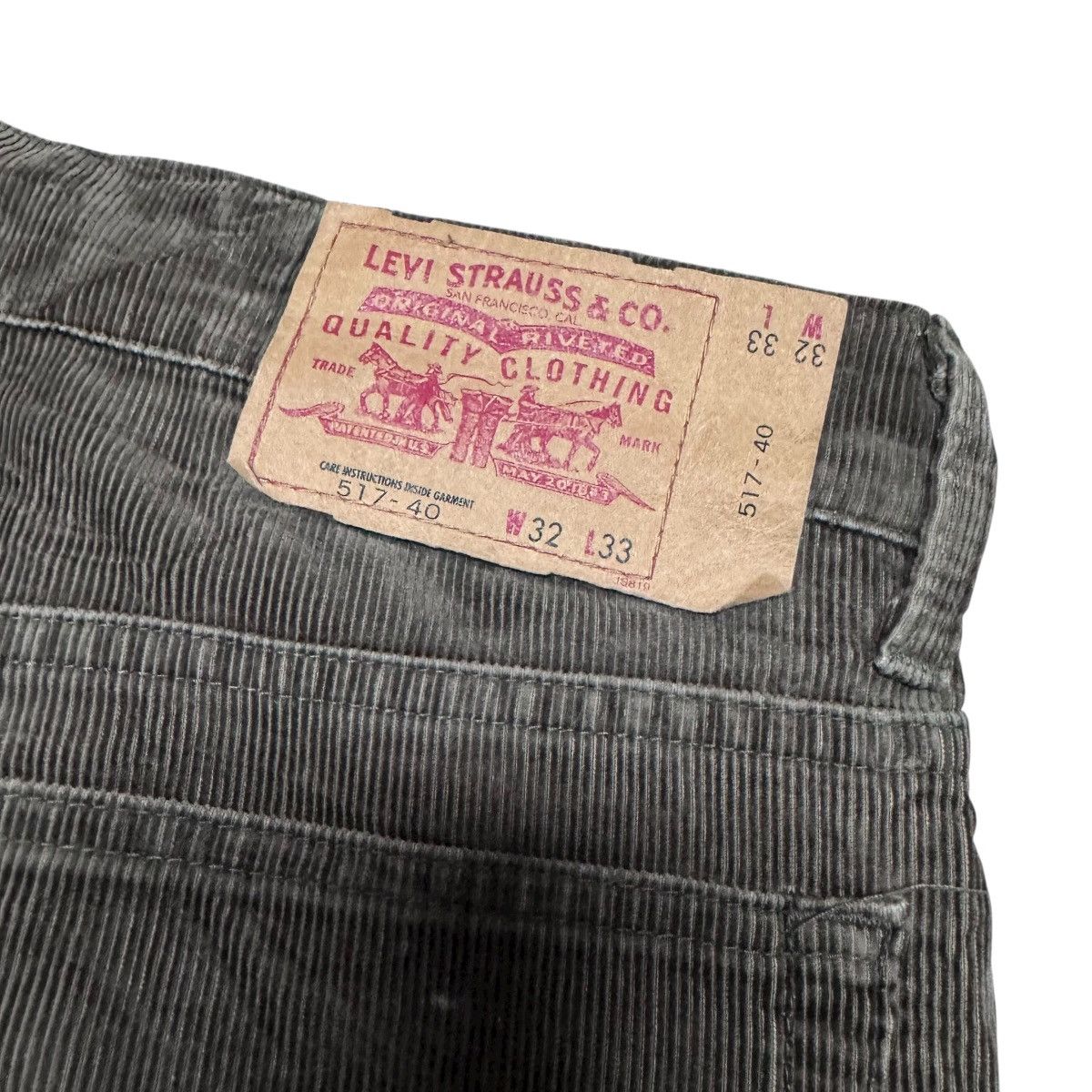 Levi's Vintage Levis 517 Brown Corduroy Flare Jeans Hedi Slimane Size US 32 / EU 48 - 12 Thumbnail