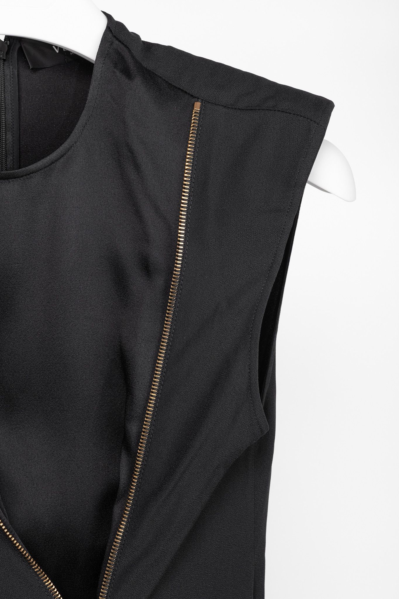 Versace Versace PF20 Black Envers Satin Safety-Pin Short Dress Size XS / US 0-2 / IT 36-38 - 4 Thumbnail