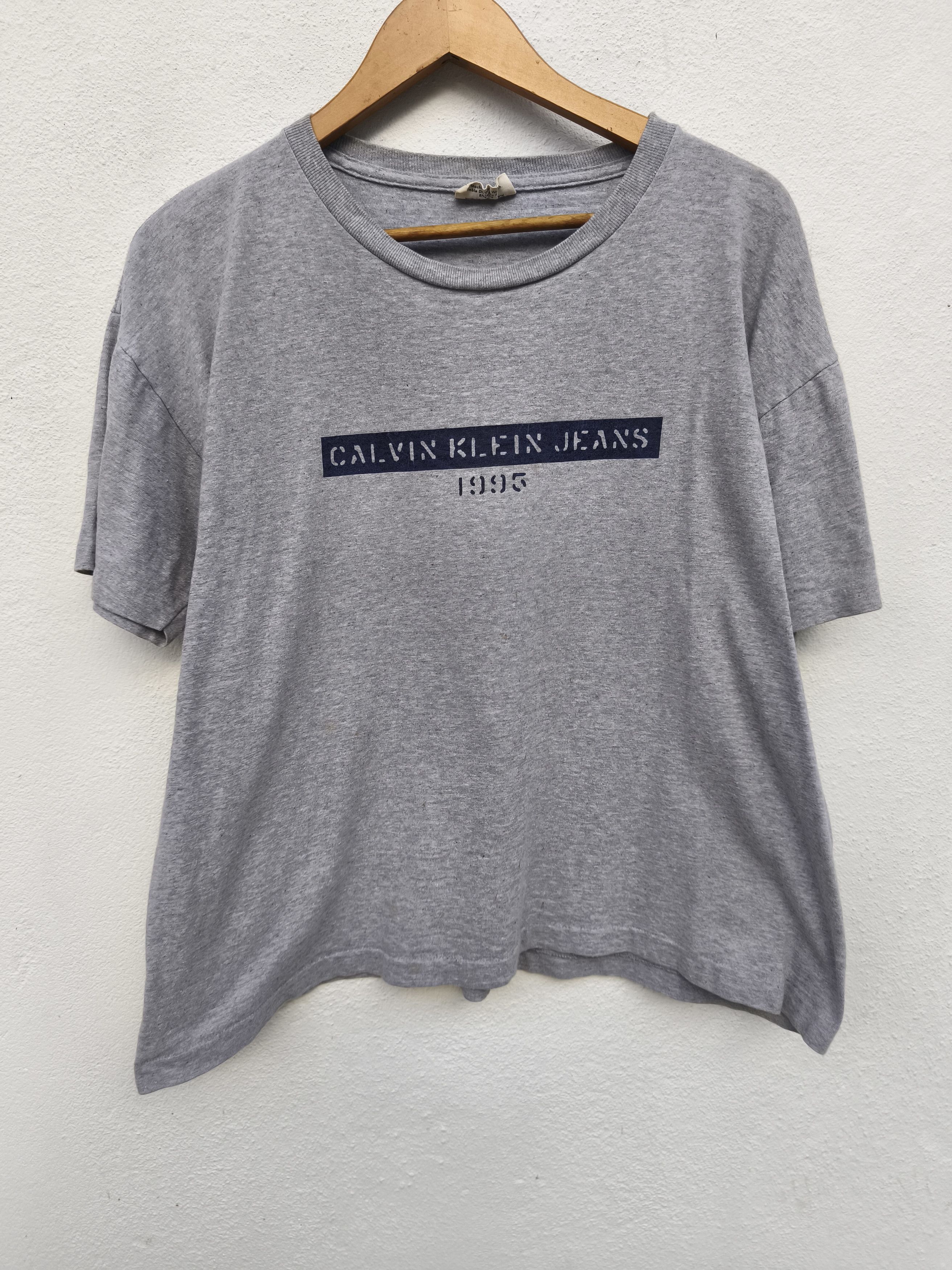 Calvin Klein 🔥 Vintage 90s Vintage Calvin Klein t shirt Size US L / EU 52-54 / 3 - 2 Thumbnail