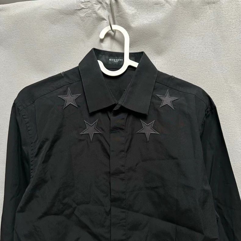 Givenchy Givenchy GIVENCHY Black Shirt with Star Embroidery -2507 Size US M / EU 48-50 / 2 - 2 Thumbnail