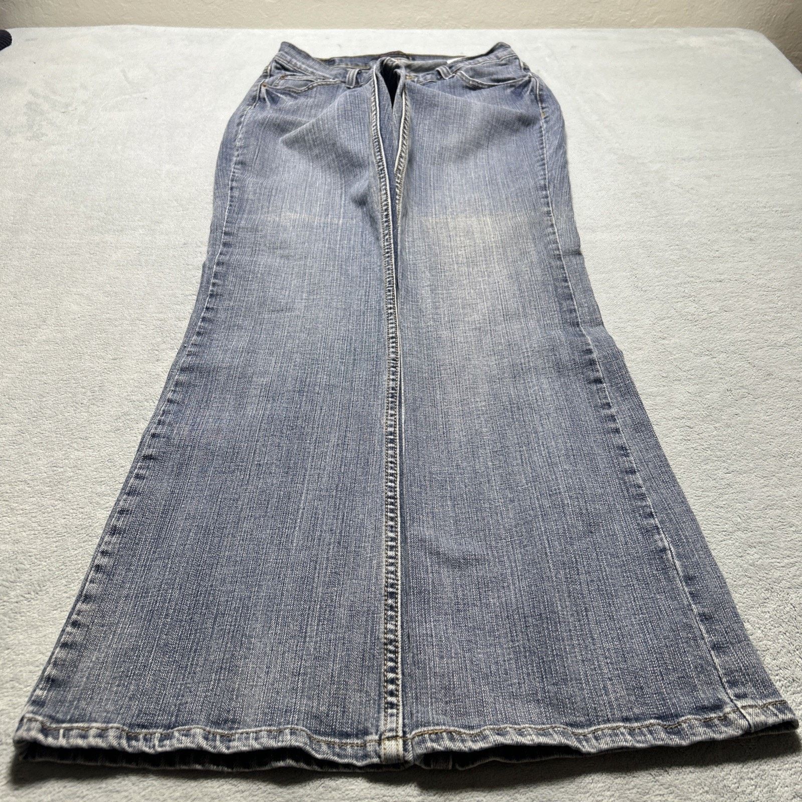 Levi's Levis 528 Beyond Baggy Jeans Women 9 Med 30x31 Bootcut Size 30" / US 8 / IT 44 - 1 Thumbnail