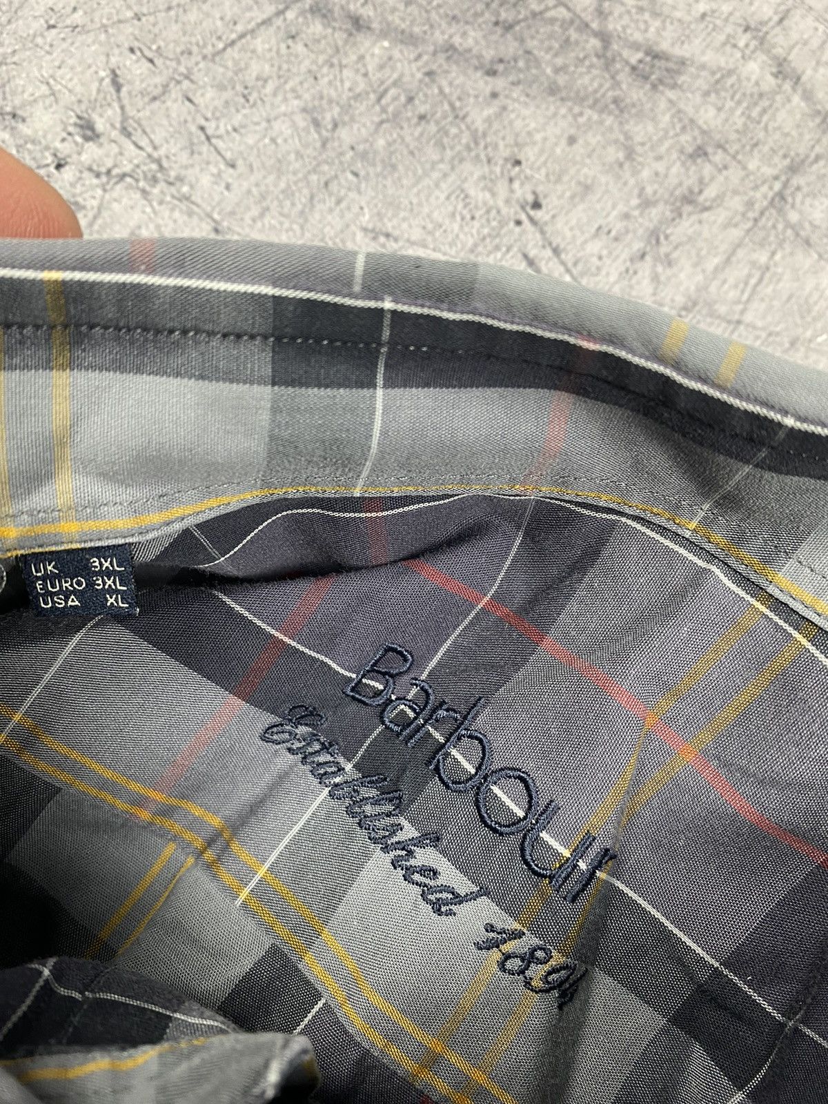Barbour Barbour Designer Checkered Button Up Shirt Size US XL / EU 56 / 4 - 10 Thumbnail