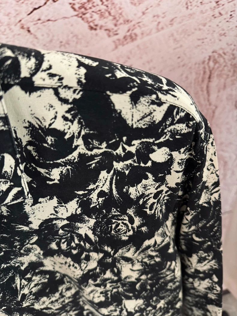Yves Saint Laurent Saint Laurent size 37 22 SS Fascia Rose Shirt 2502-Nextarr Size US M / EU 48-50 / 2 - 2 Thumbnail
