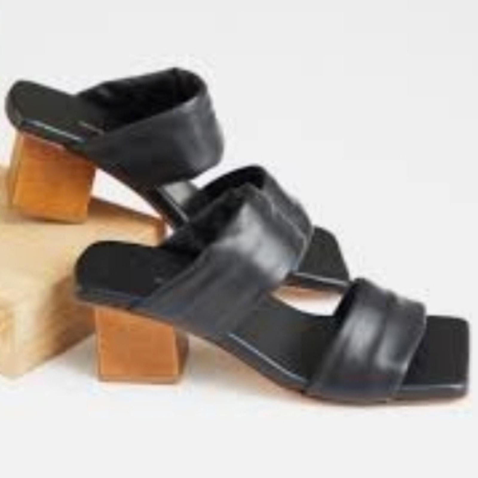 Other Designer, Made in Italy Chic Black & Tan Block Heel Sandals Size US 7.5 / IT 37.5 - 1 Thumbnail