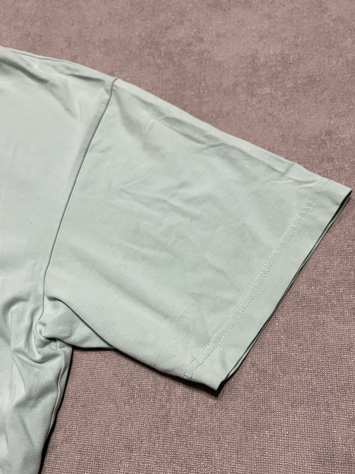 Acne Studios Acne Studios Mens T Shirt Mint Big Logo Crew Neck Tee Size M Size US M / EU 48-50 / 2 - 3 Thumbnail