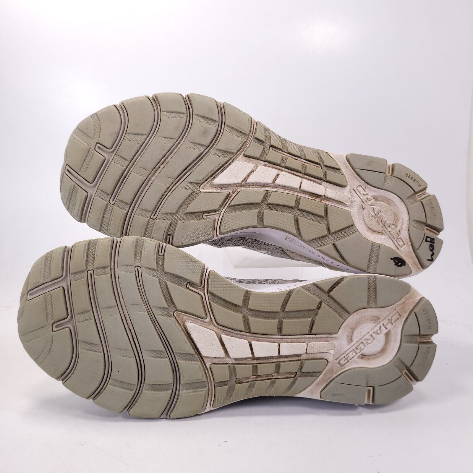Under Armour Under Armour Charged Escape 2 Womens Size 8.5 3020365-105 Size US 8.5 / IT 38.5 - 7 Thumbnail