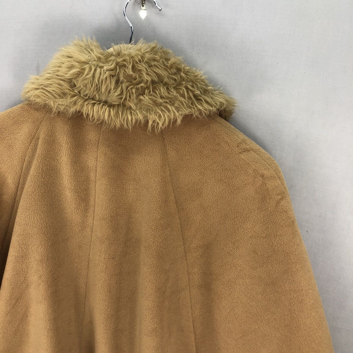 Japanese Brand Cornflake Freedom Faux Fur Cape Size M / US 6-8 / IT 42-44 - 14 Thumbnail