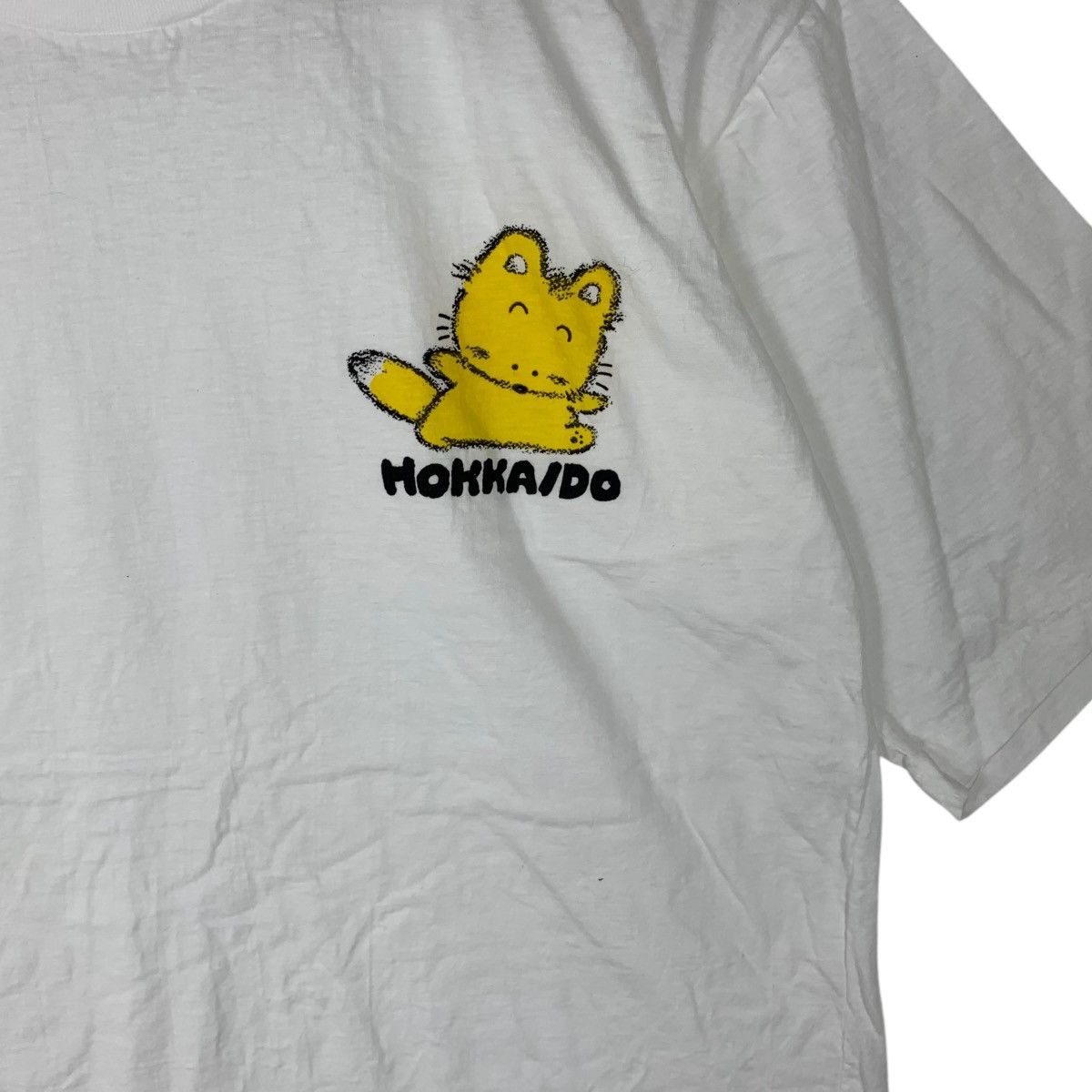 Vintage Vintage 90’ HOKKAIDO SAKHALIN FOX Anime Tee Shirt Top Size S / US 4 / IT 40 - 4 Thumbnail