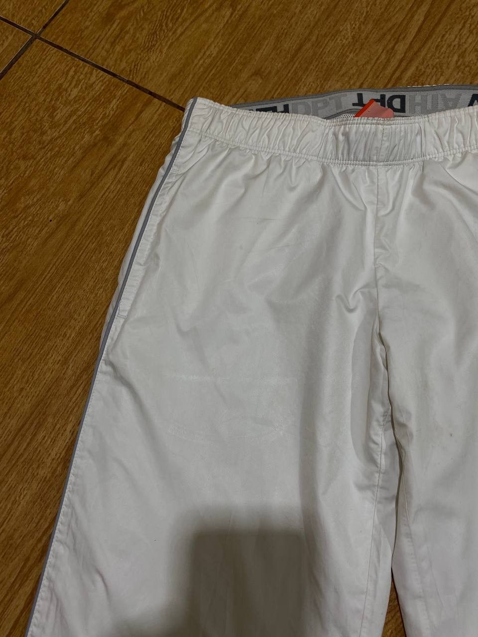 Nike Vintage Nike Training Sweatpants Size XS Size US 26 / EU 42 - 9 Thumbnail