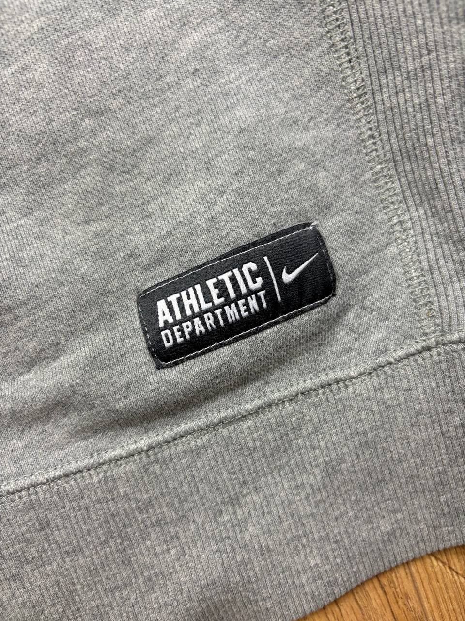 Nike NIKE ATHLETIC DEPARTMENT RARE CREWNECK VINTAGE Size US M / EU 48-50 / 2 - 3 Thumbnail