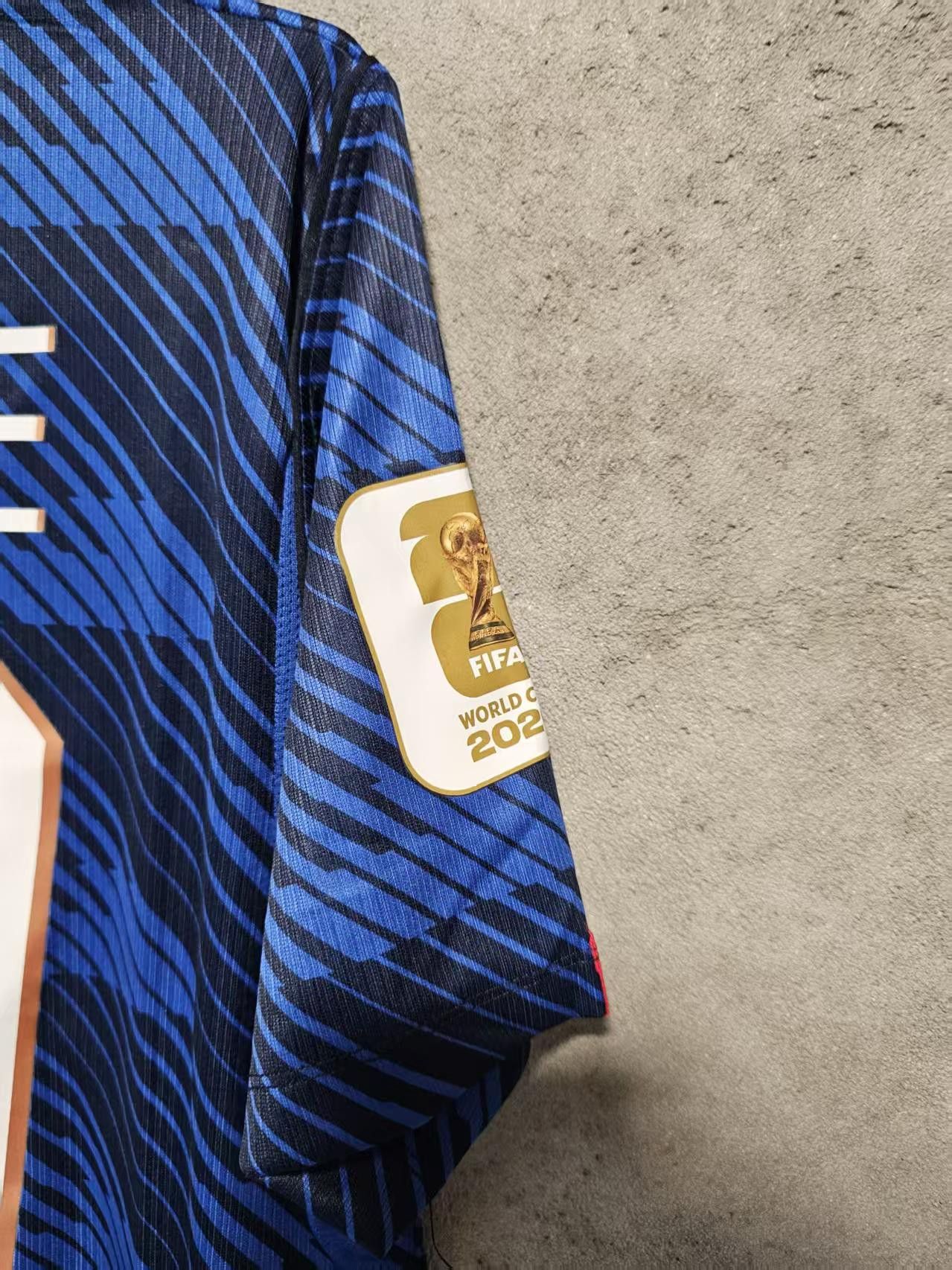 Other 2026 France #10 Kylian Mbappé Jersey Home Size US L / EU 52-54 / 3 - 4 Thumbnail