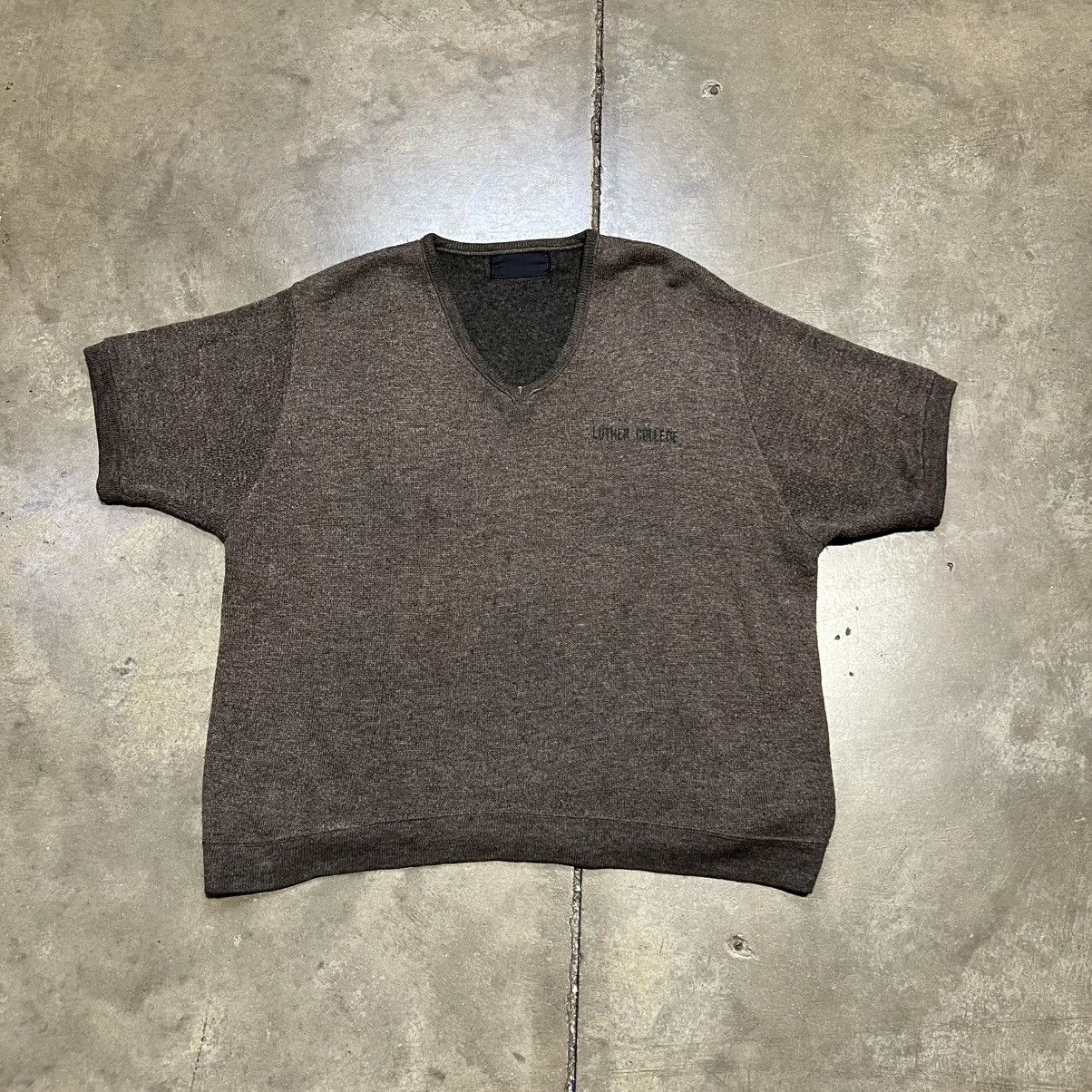 Vintage Vintage 60s 70s Short Sleeve Sweater Brown Grunge Punk USA Size US M / EU 48-50 / 2 - 1 Thumbnail