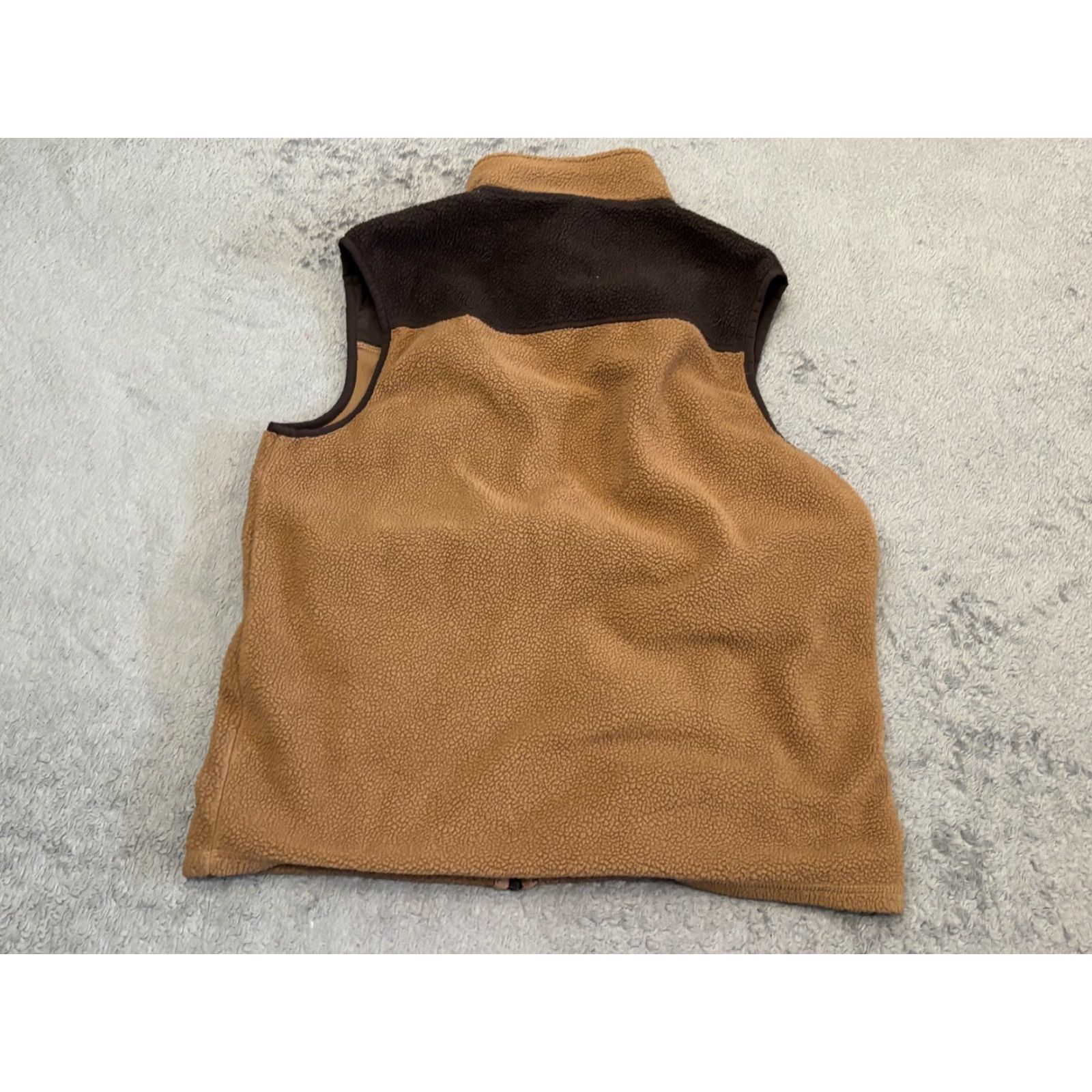 Vintage VINTAGE? No. GH Bass fleece vest mens M brown full Zip pockets sleeveless casual Size US M / EU 48-50 / 2 - 5 Thumbnail