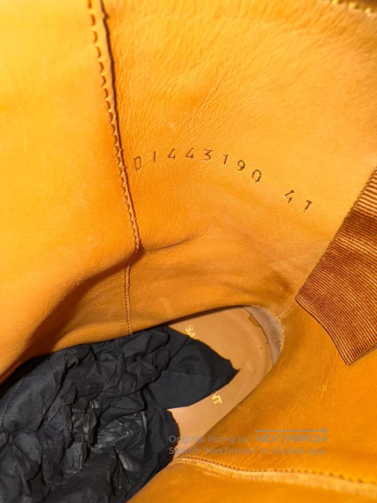 Saint Laurent Paris Saint Laurent Paris Suede Chelsea boots| Size US 8 / EU 41 - 7 Thumbnail