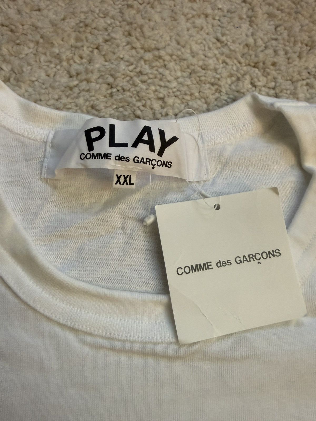 CDG by Comme des Garcons Comme des Garcons PLAY x Nike Size US XL / EU 56 / 4 - 2 Thumbnail