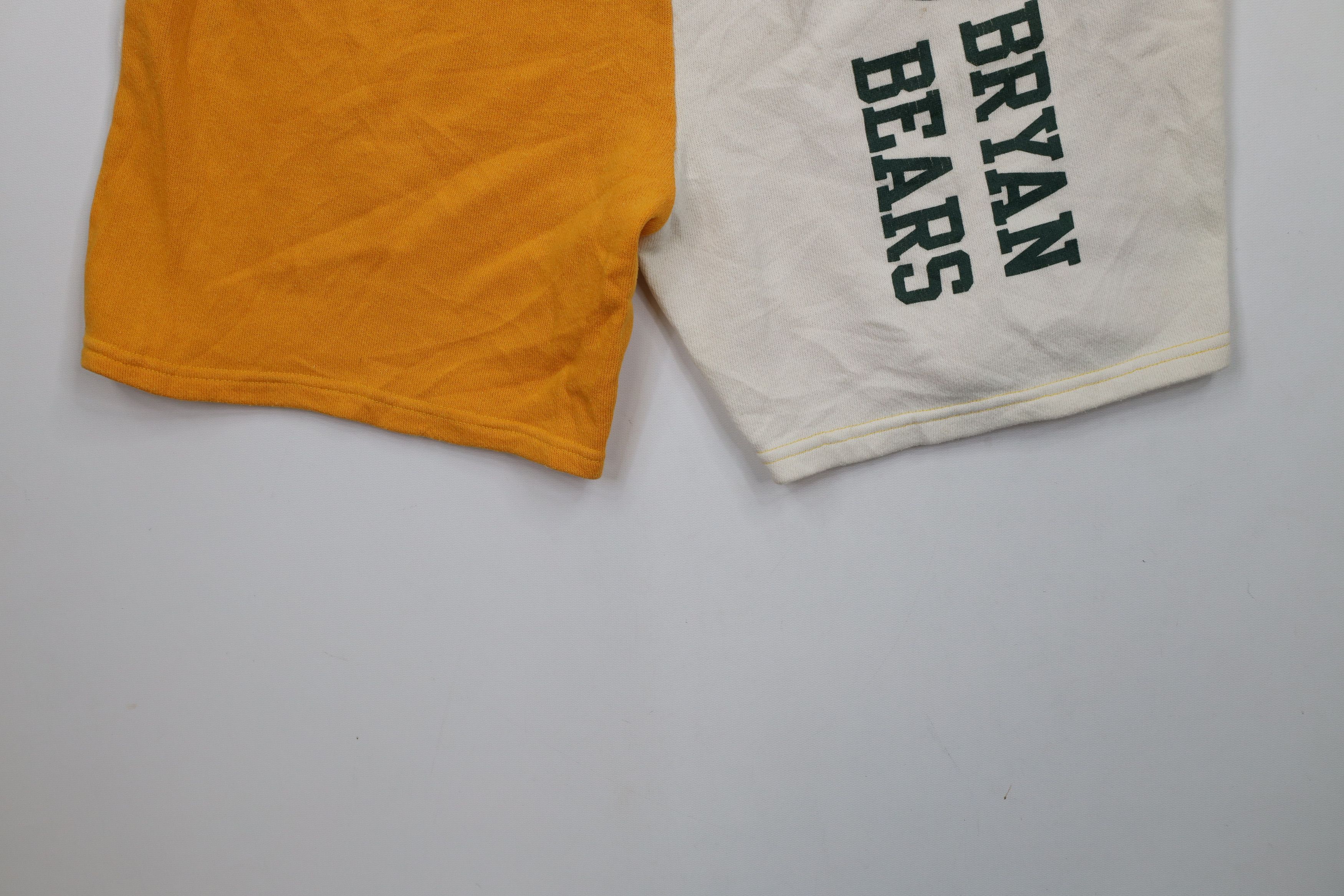 Vintage Vintage 90s Streetwear Block Bears Sweatpants Shorts USA Size US 36 / EU 52 - 4 Thumbnail