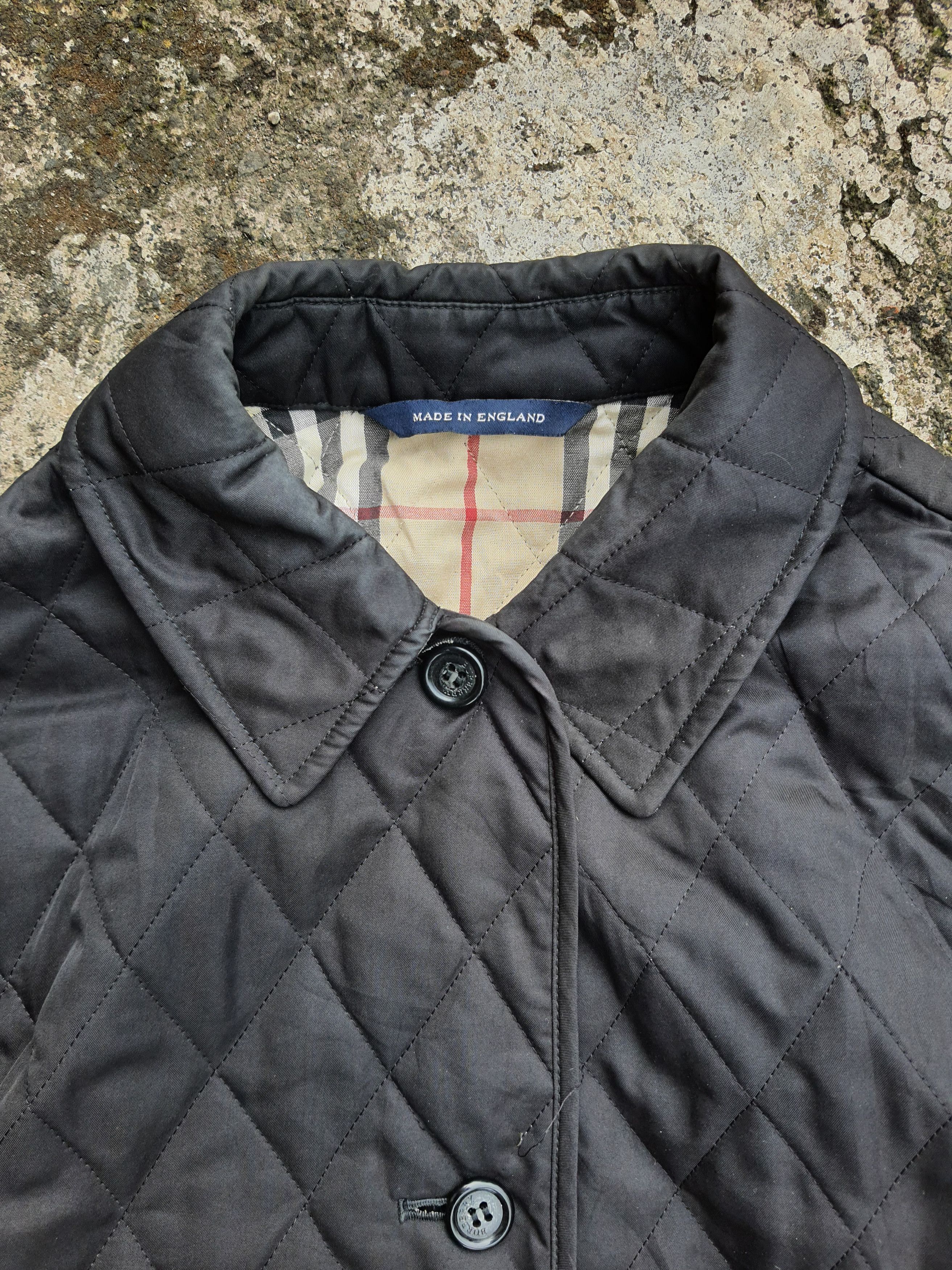 Burberry Burberry black quilted coated Size US L / EU 52-54 / 3 - 2 Thumbnail