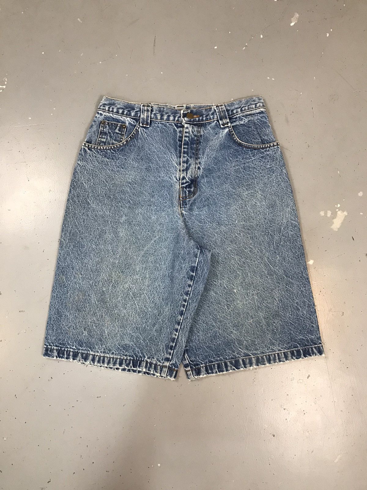 Karl Kani × Vintage Vintage Karl Kani logo patched skater denim jort Size US 30 / EU 46 - 2 Thumbnail