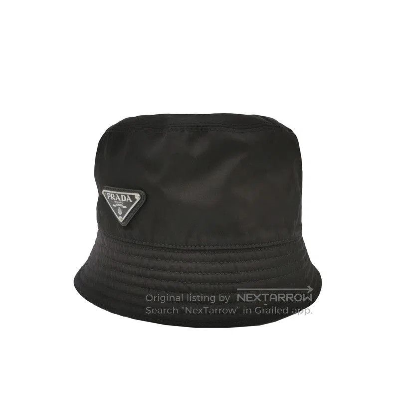 Prada Prada Solid Color Triangle Logo Bucket Hat. Size ONE SIZE - 1 Thumbnail