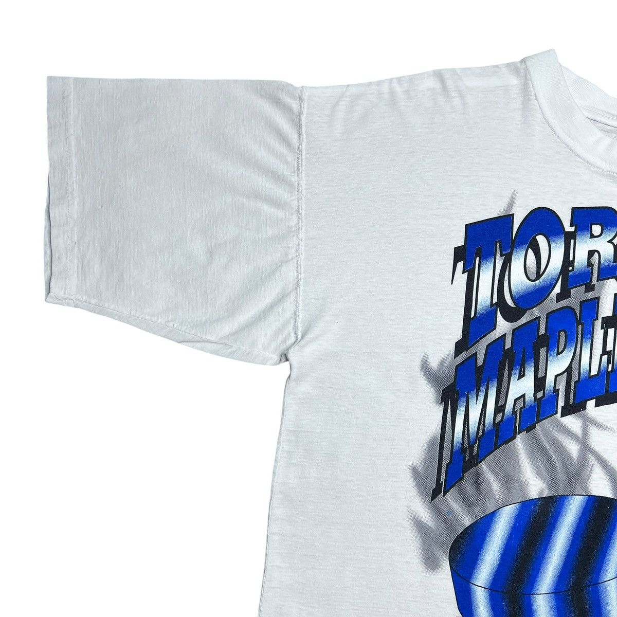 NHL Vintage 90s NHL Toronto Maple Leafs Hockey Spell Out T-Shirt Size US XL / EU 56 / 4 - 6 Thumbnail