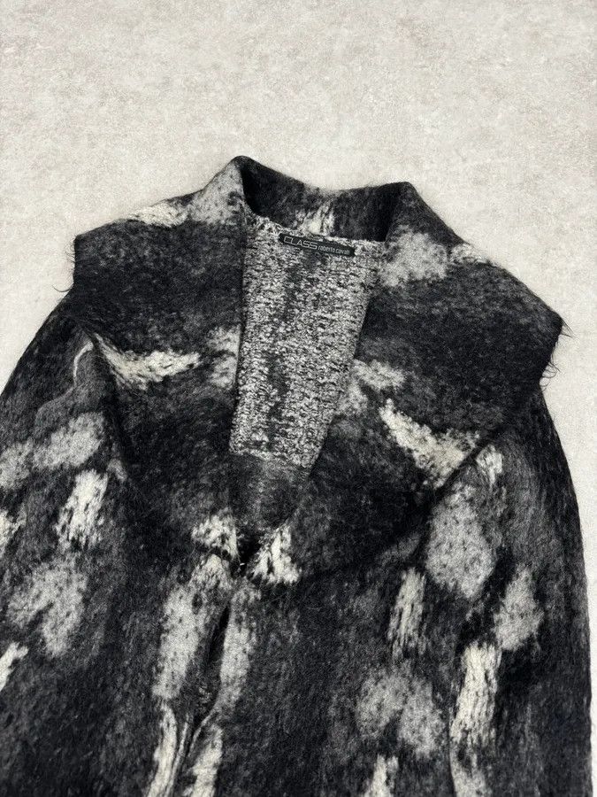 Roberto Cavalli 2000s Roberto Cavalli Black Mohair Abstract Animal Print Cardigan Size S / US 4 / IT 40 - 5 Thumbnail