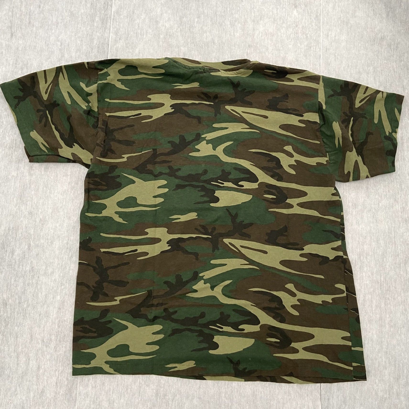 Vintage VINTAGE Where's BOB? Shirt Men XL Green Camo Single Stitch Tee 1990s Graphic Tee Sportswear Mens XL Green Camouflage 90s Size US XL / EU 56 / 4 - 2 Thumbnail