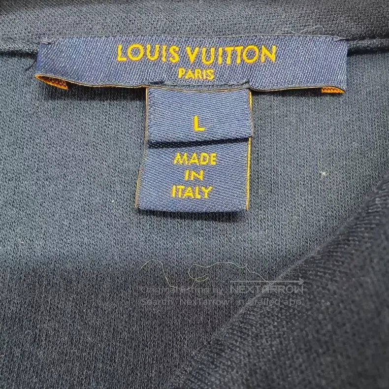 Louis Vuitton Louis Vuitton LogoDark blue logo printed cotton crew neck Size US L / EU 52-54 / 3 - 3 Thumbnail
