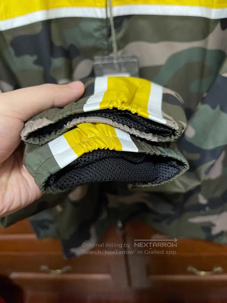 Valentino Valentino Camouflage hooded jacket Size US L / EU 52-54 / 3 - 6 Thumbnail