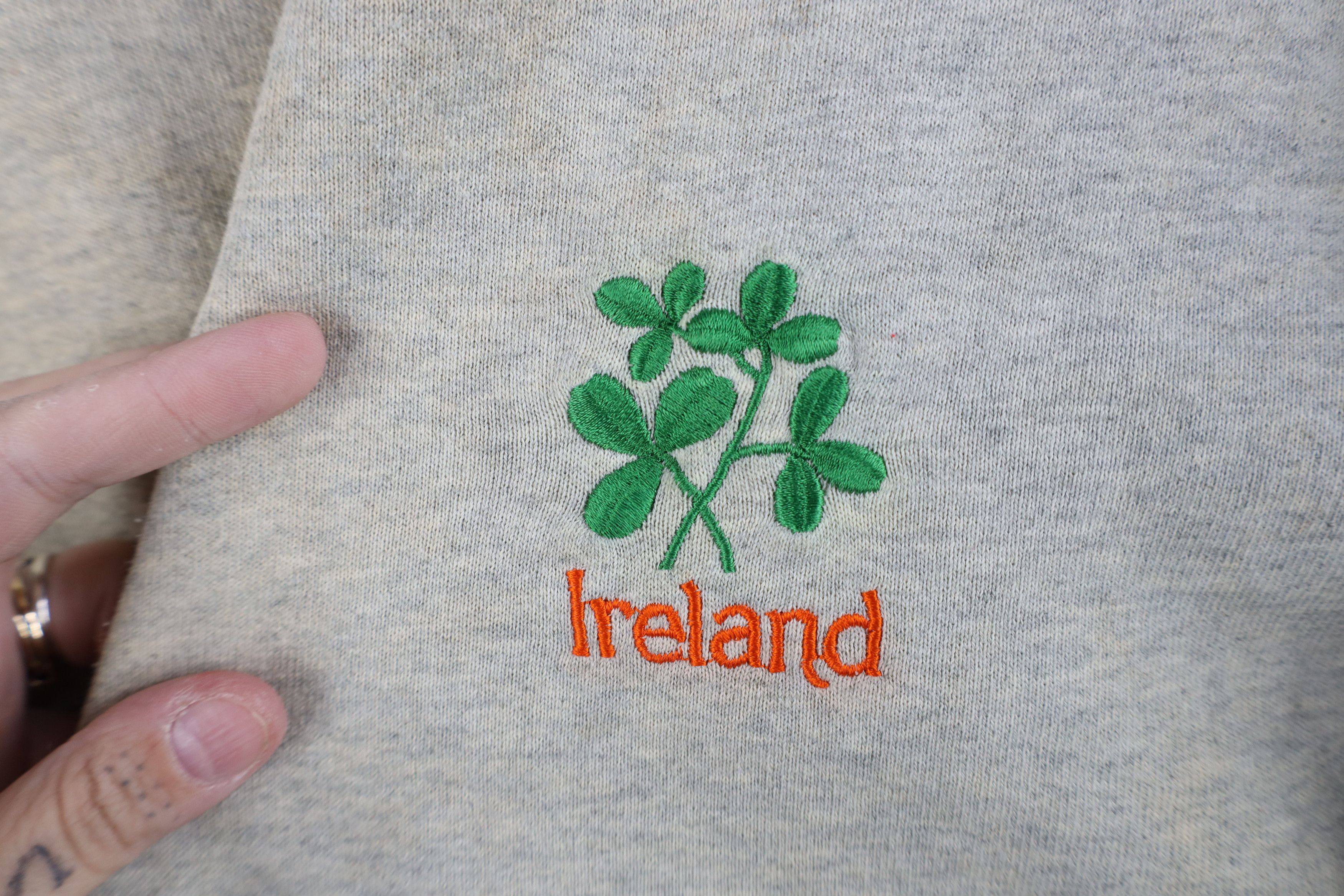 Vintage Vintage 90s Streetwear Spell Out Ireland Crewneck Sweatshirt Size US M / EU 48-50 / 2 - 4 Thumbnail