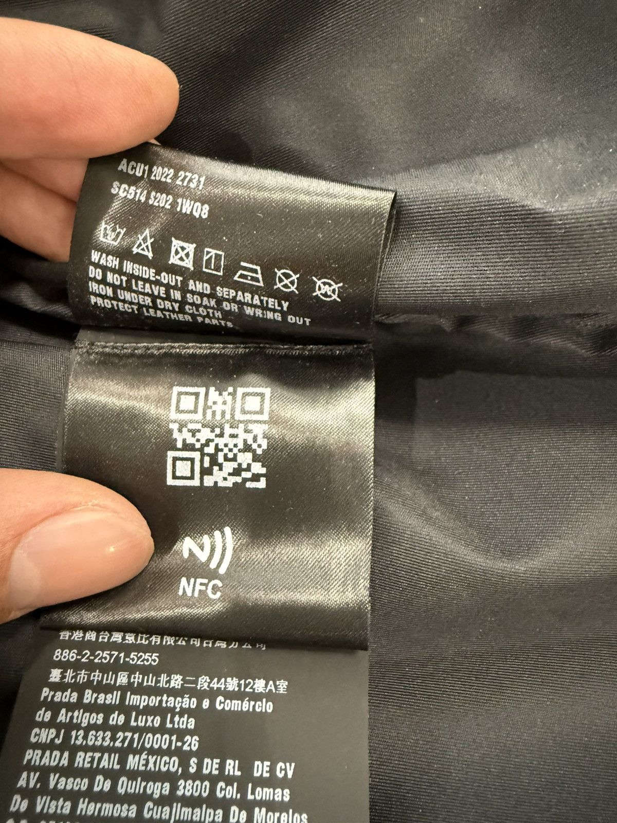 Prada Prada Re-Nylon shirt Size US L / EU 52-54 / 3 - 3 Thumbnail