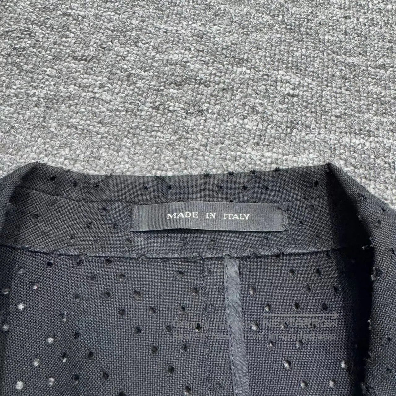 Emporio Armani EMPORIO ARMANI Hollow-out Blazer. Size US S / EU 44-46 / 1 - 3 Thumbnail