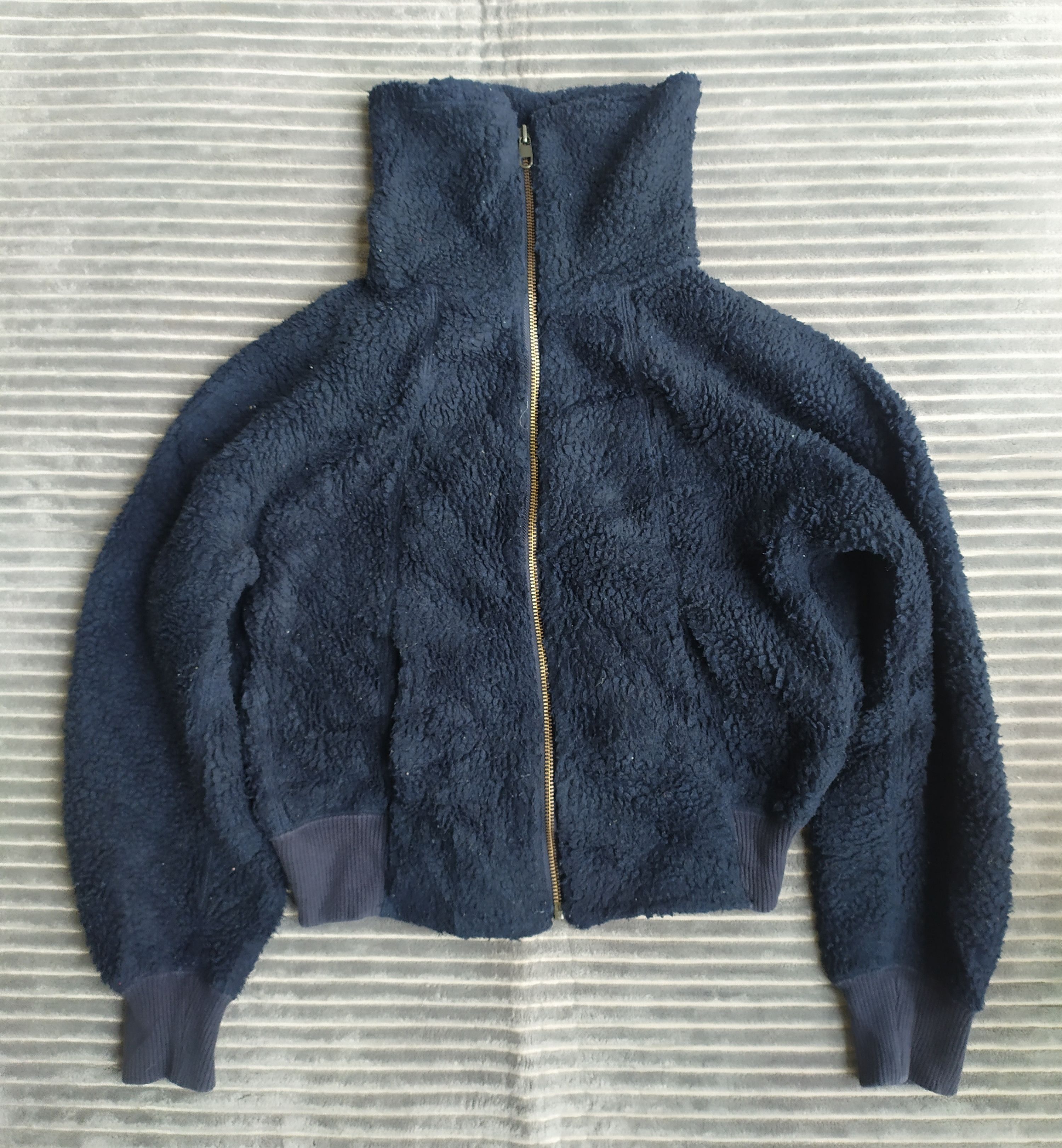 UNDERCOVER X UNIQLO SHERPA FLEECE JACKET