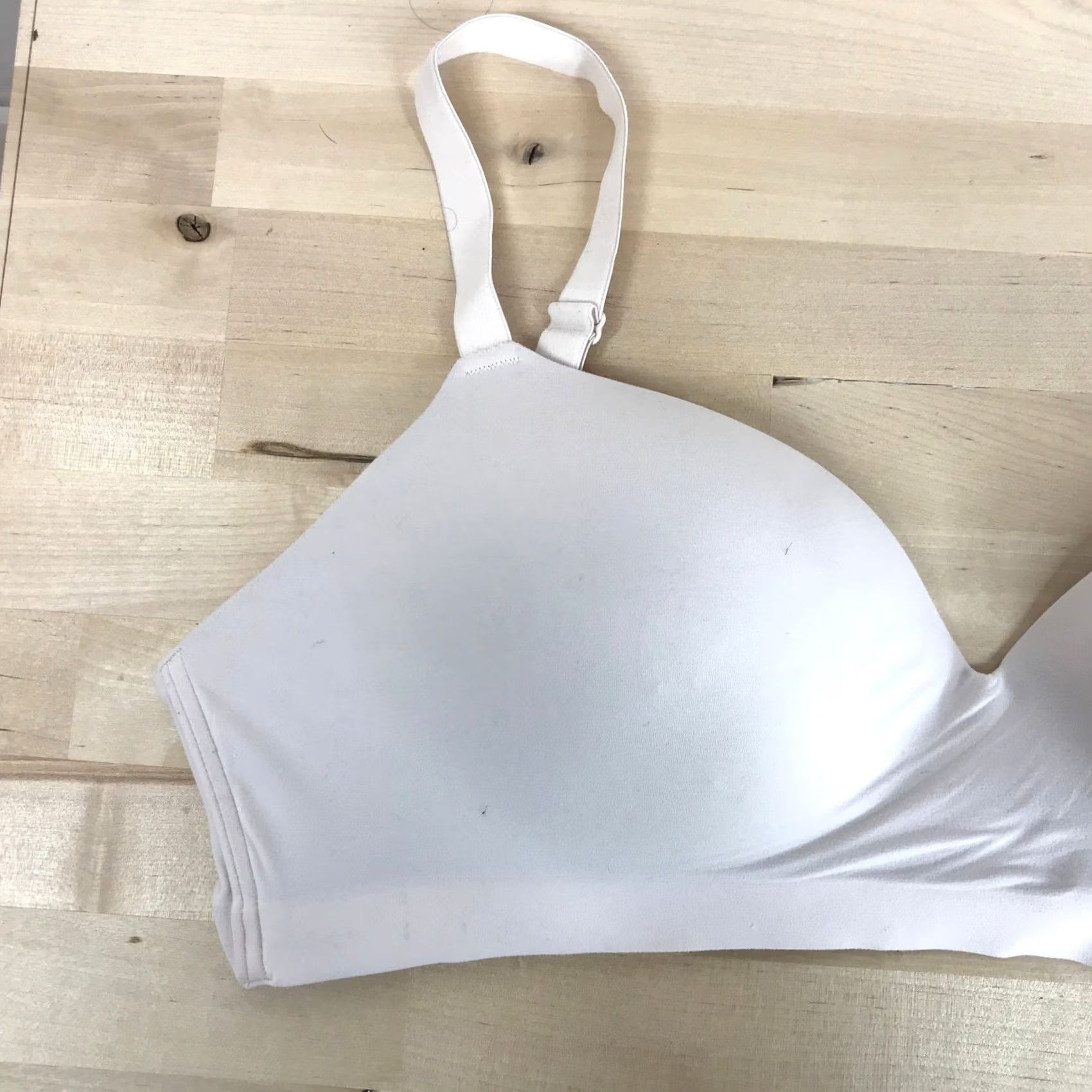 Vintage Soma Enbliss Wireless Bra White Seamless Comfort Padded 42C 570148560 Size ONE SIZE - 2 Thumbnail