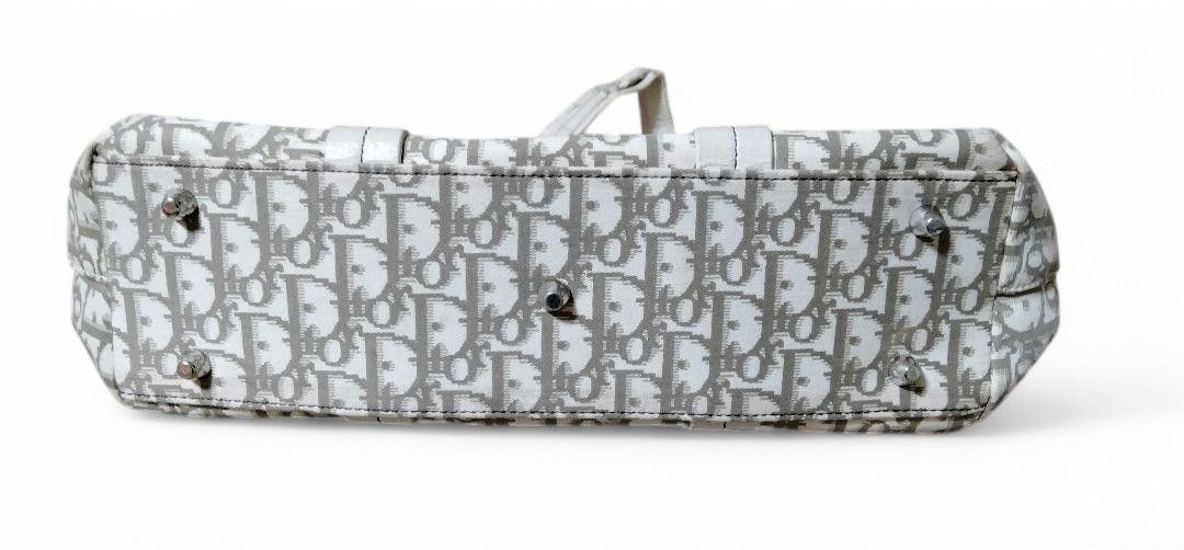 Dior Dior - Flower Embroidered Trotter Handbag Shoulder Bag Rare Size ONE SIZE - 5 Thumbnail