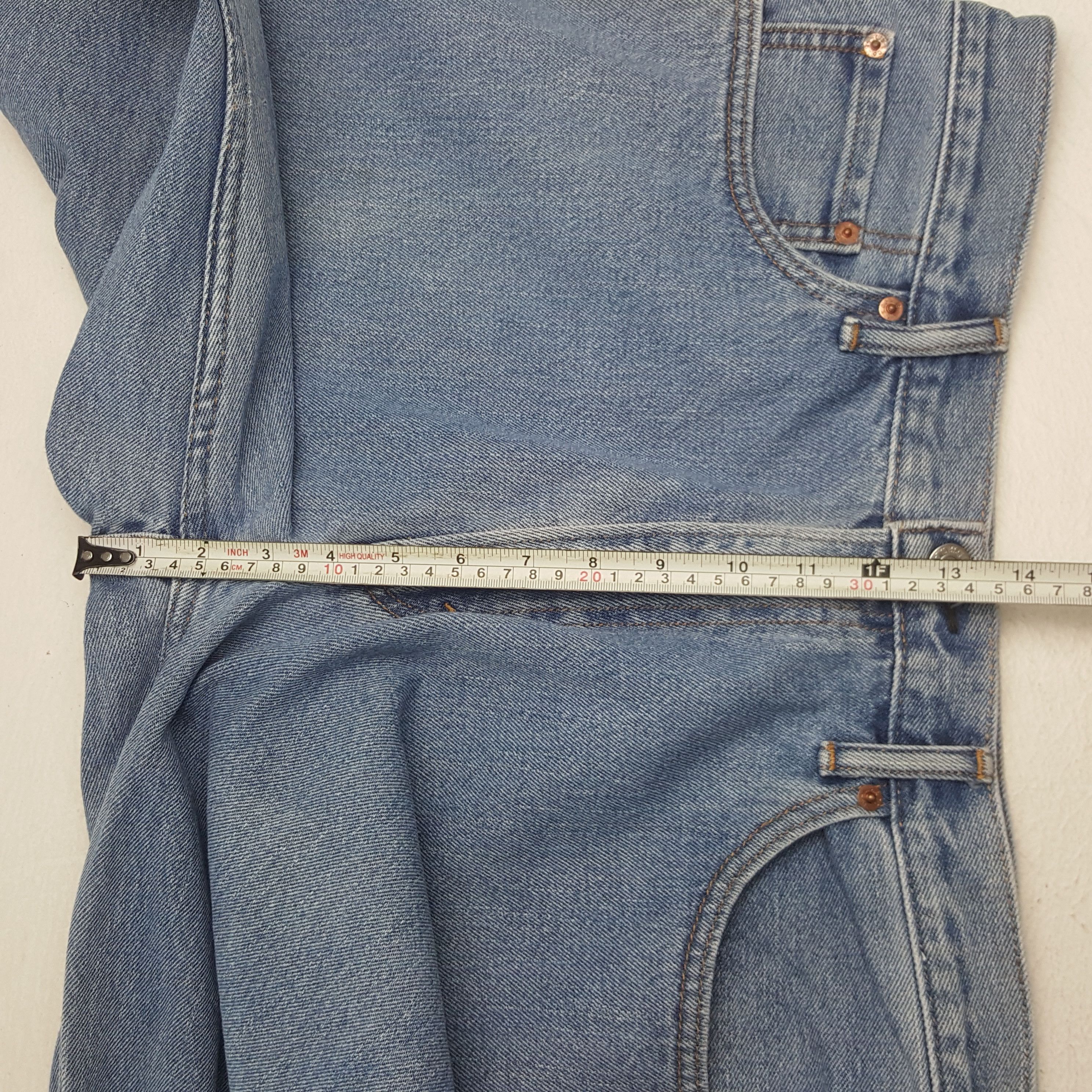 Levi's × Vintage Vintage Levi's 550 Distressed Style Denim Jeans Size US 35 - 8 Thumbnail