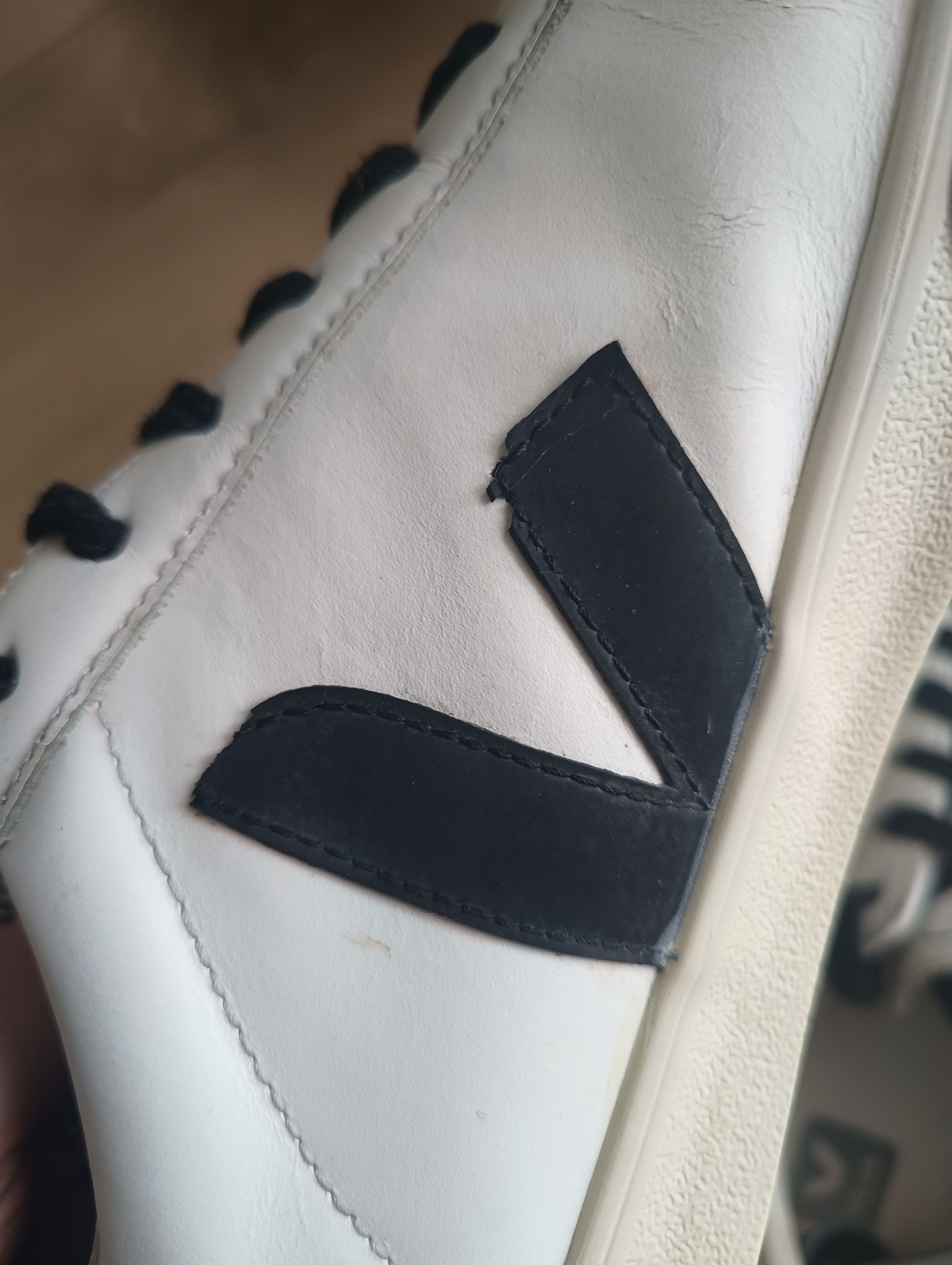 Veja Man sneakers white Veja Size US 9 / EU 42 - 3 Thumbnail