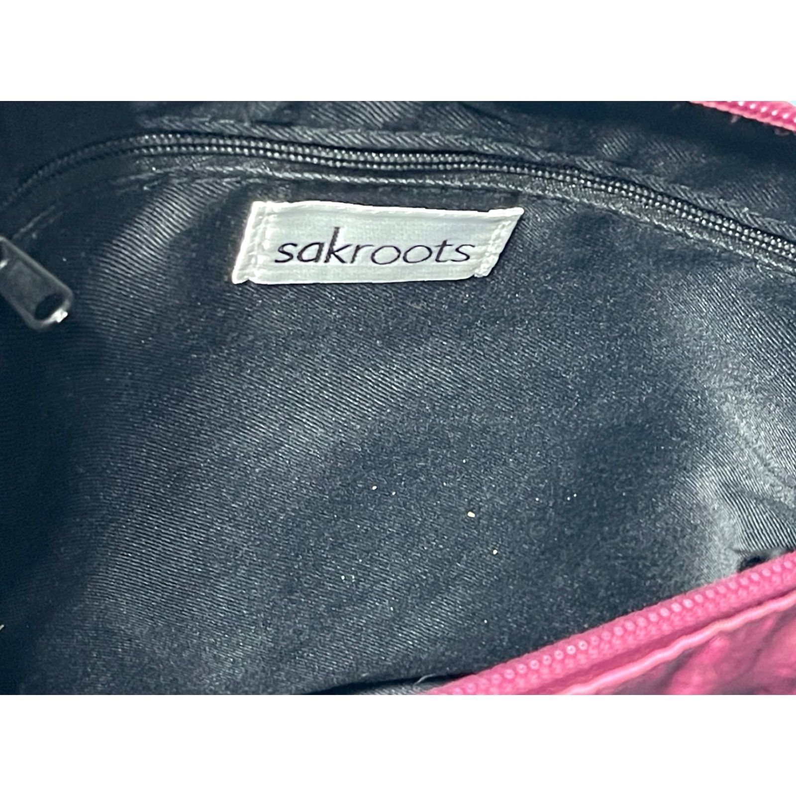 Vintage Sakroots Crossbody Bag Women Red Eco-Twill Spirit Desert Floral Zip 9in Medium Adjustable Strap Size ONE SIZE - 4 Thumbnail