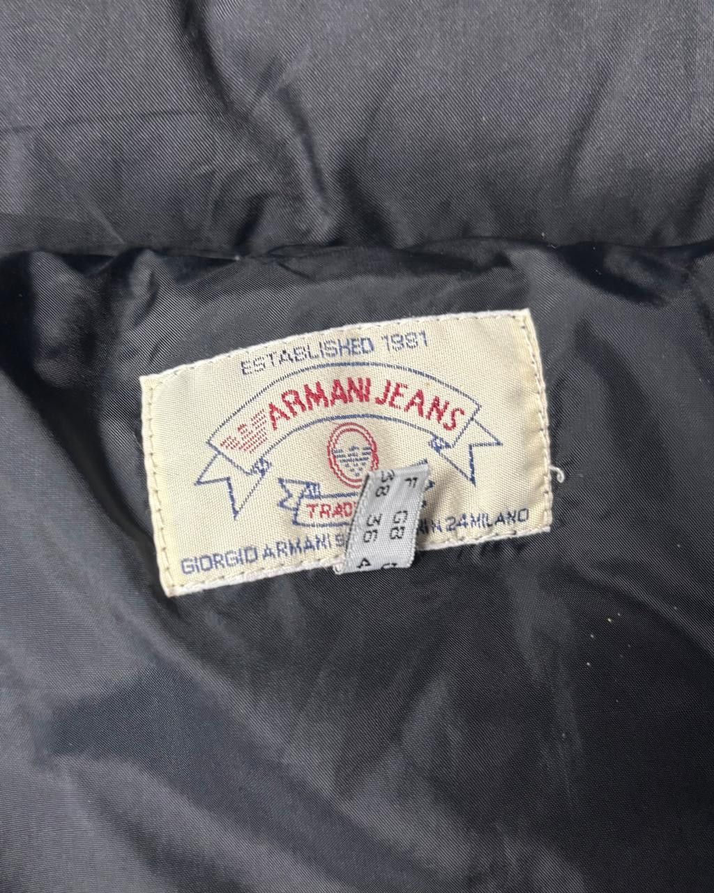 Giorgio Armani 1990s Armani Jeans Down Puffer Jacket Size US L / EU 52-54 / 3 - 4 Thumbnail