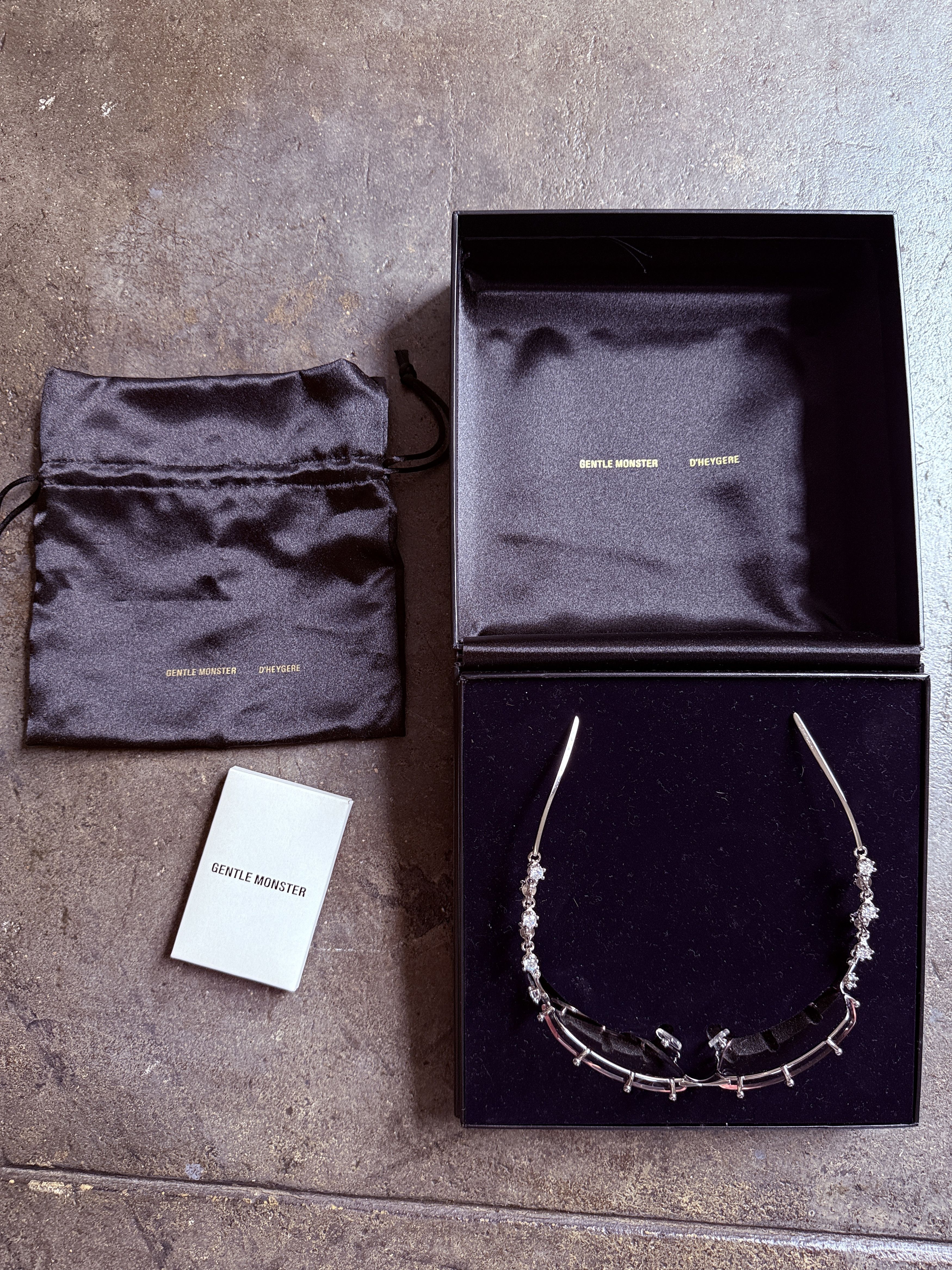Gentle Monster 2023 GENTLE MONSTER X D’HEYGERE NWT TIARA 02 Size ONE SIZE - 10 Thumbnail