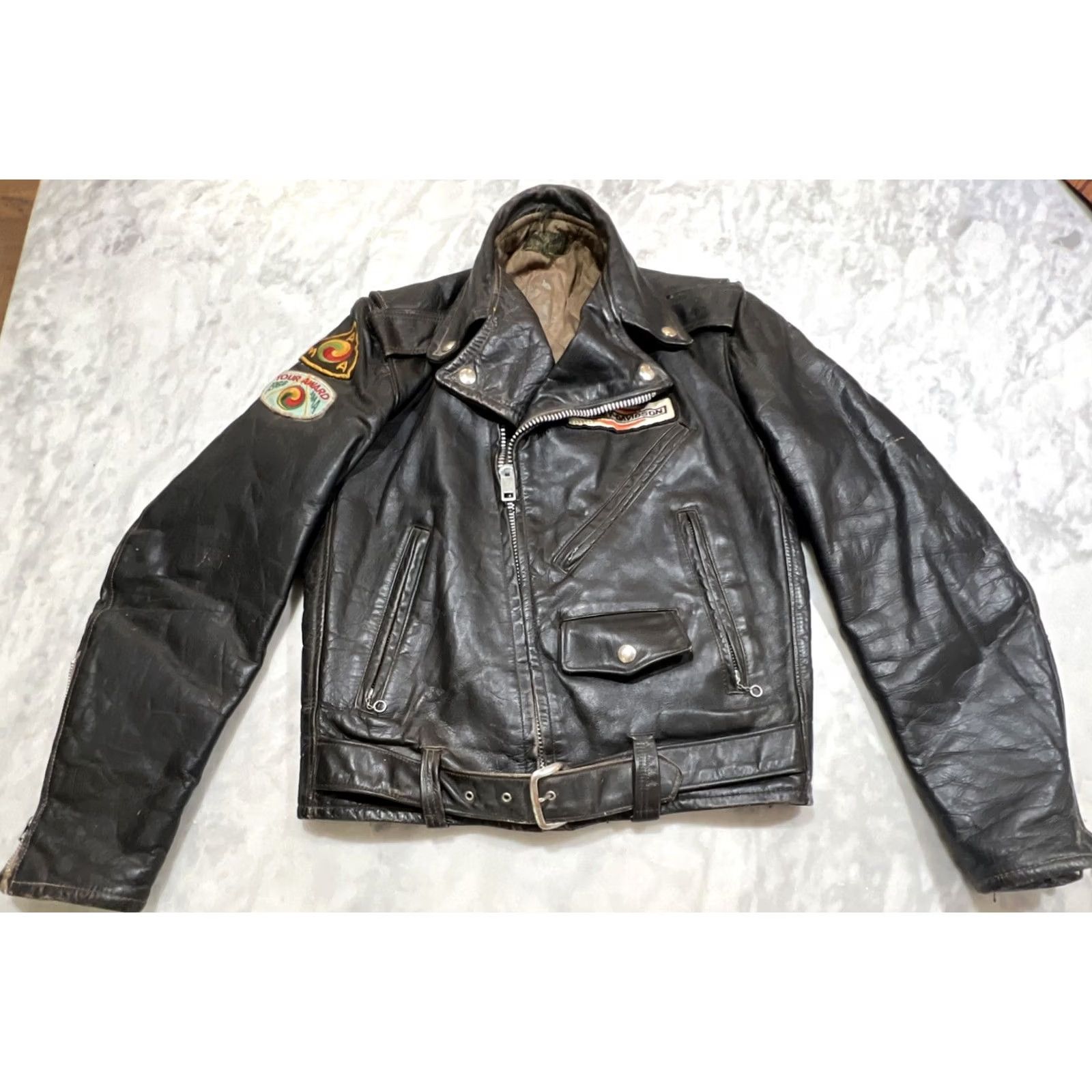 Vintage Reasoning for Output: Size US S / EU 44-46 / 1 - 2 Thumbnail