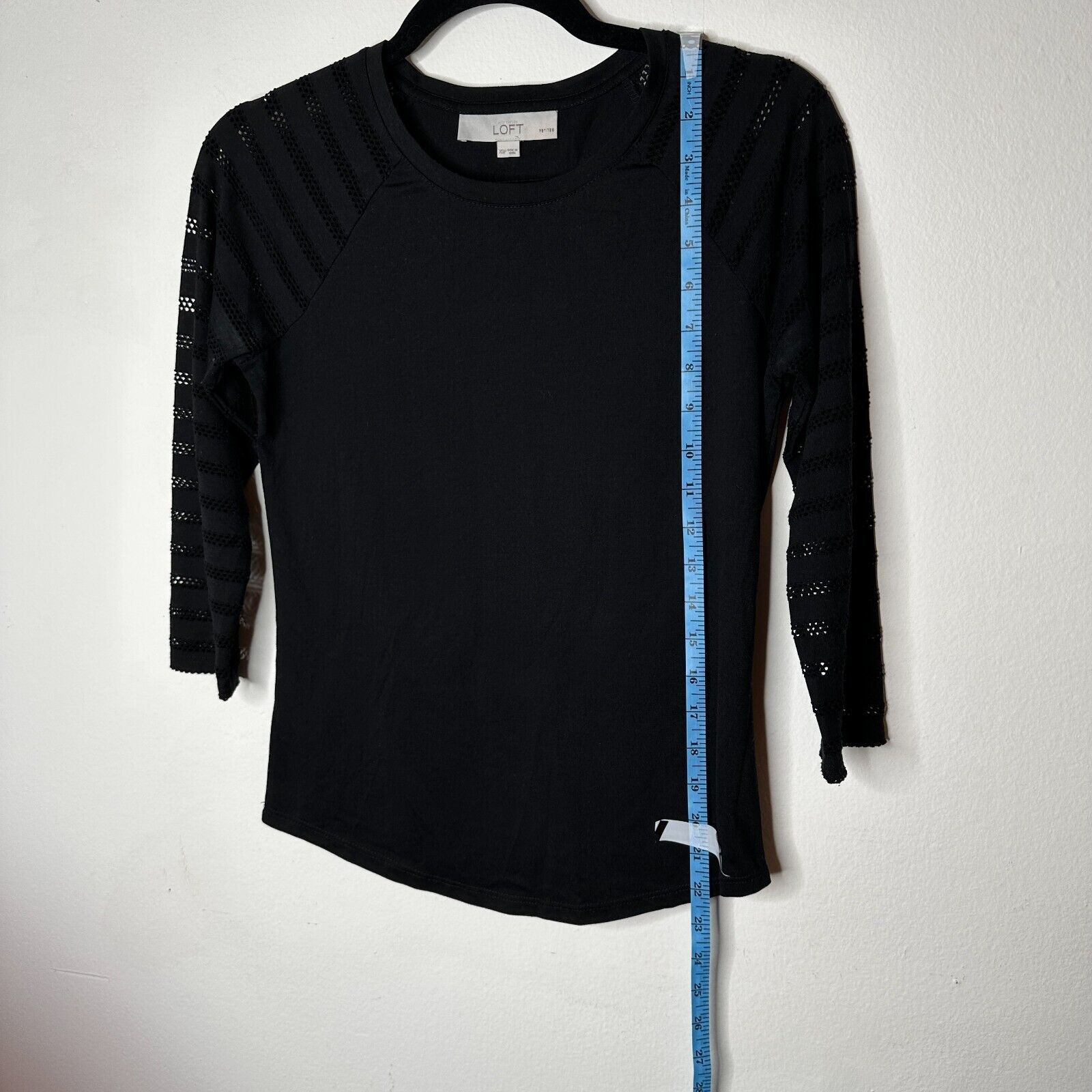 Other Ann Taylor Loft Black 3/4 Sleeve Cut-Out Stripe Shirt XXP Size XS / US 0-2 / IT 36-38 - 8 Thumbnail
