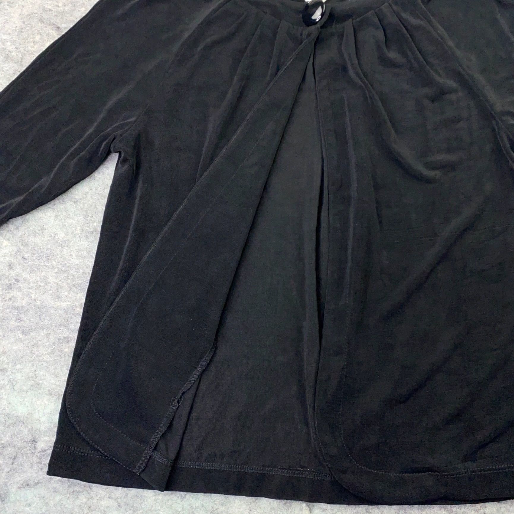 Laura Ashley VINTAGE Laura Ashley Womens Shirt Cardigan Open Long Sleeve Black Petite PS Velvet Solid Round Neck Womens Cardigan 90s? Size S / US 4 / IT 40 - 4 Thumbnail