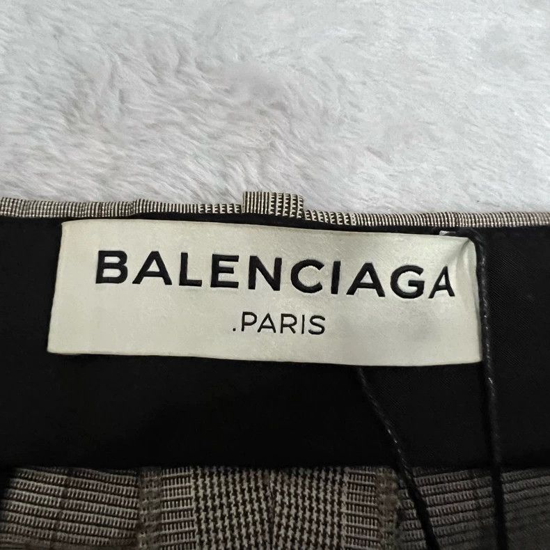 Balenciaga Balenciaga Plaid shorts Size US 36 / EU 52 - 5 Thumbnail