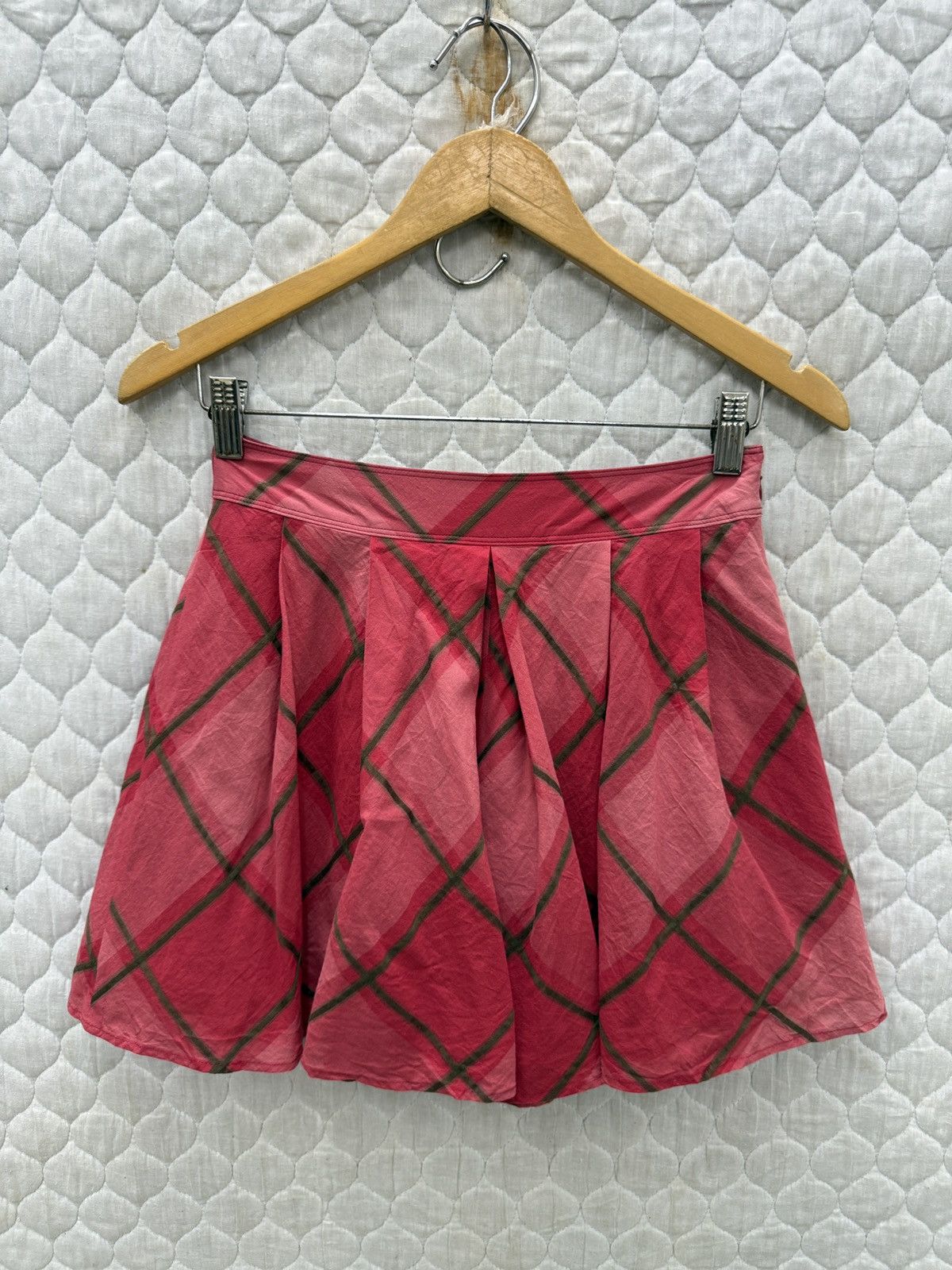 Burberry 🔥🔥🔥ARCHIVE BURBERRY MINI SKIRTS Size 26" / US 2 / IT 38 - 1 Thumbnail