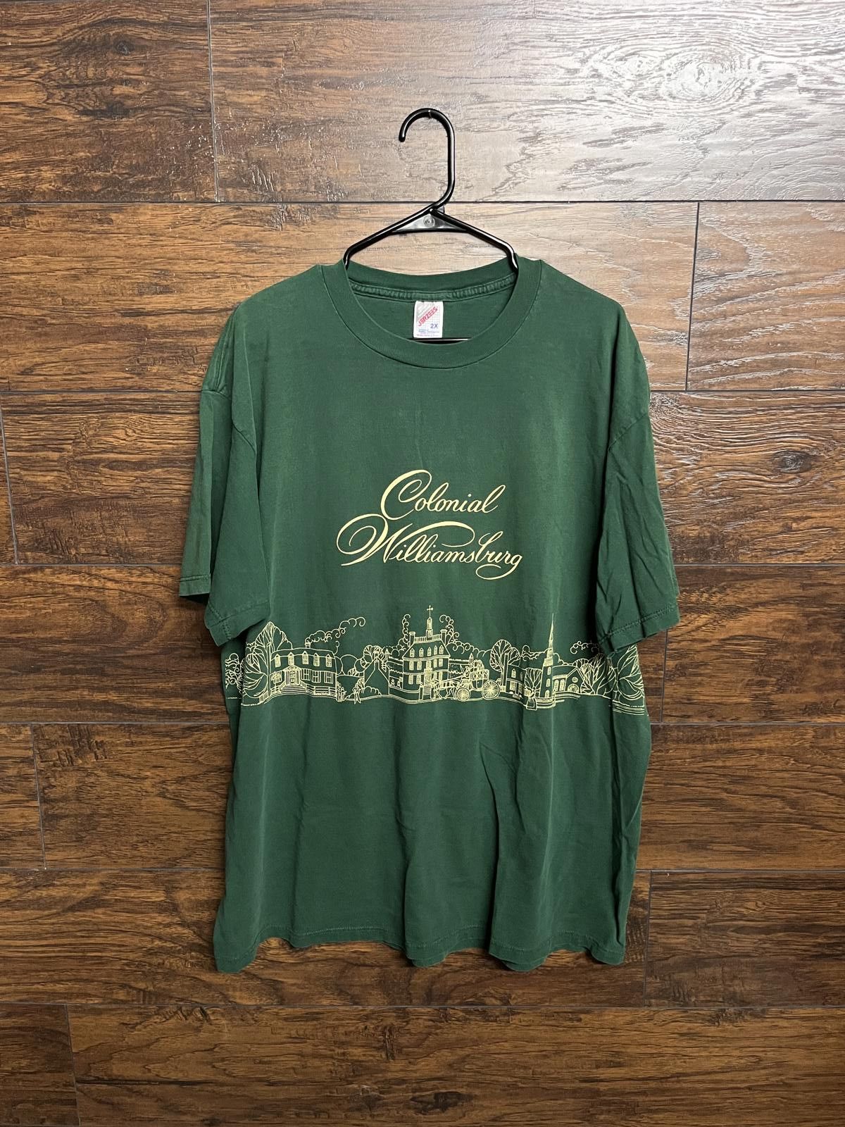 Jerzees VTG Colonial Williamsburg T-shirt Old Town Made in USA - 2XL Size US XXL / EU 58 / 5 - 1 Thumbnail