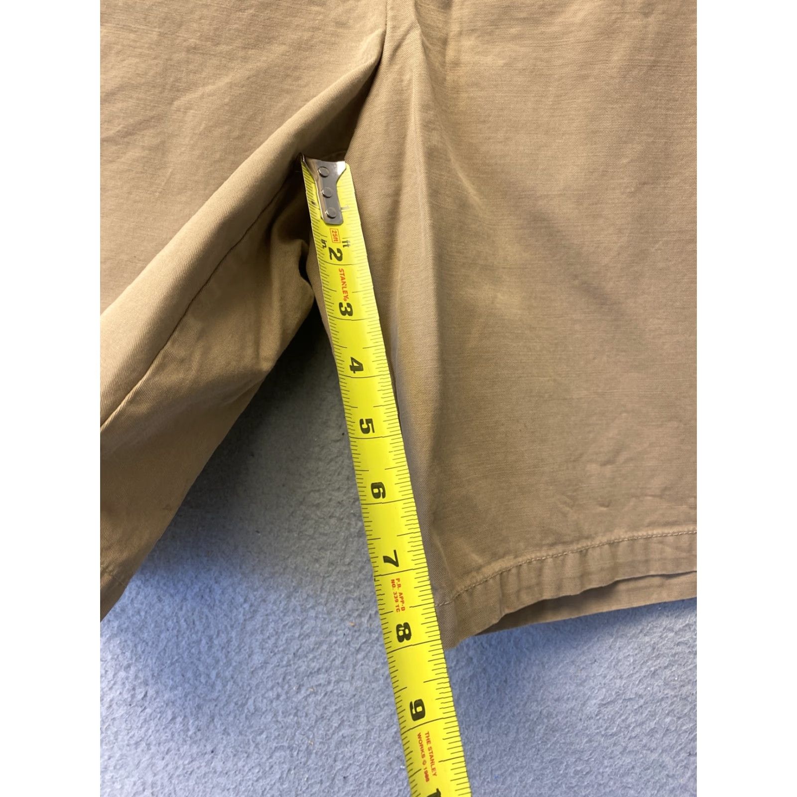 Eddie Bauer VINTAGE Eddie Bauer Chino Shorts Women’s 10 Beige 59-46 (Casual) Adults Women Size 32" / US 10 / IT 46 - 6 Thumbnail